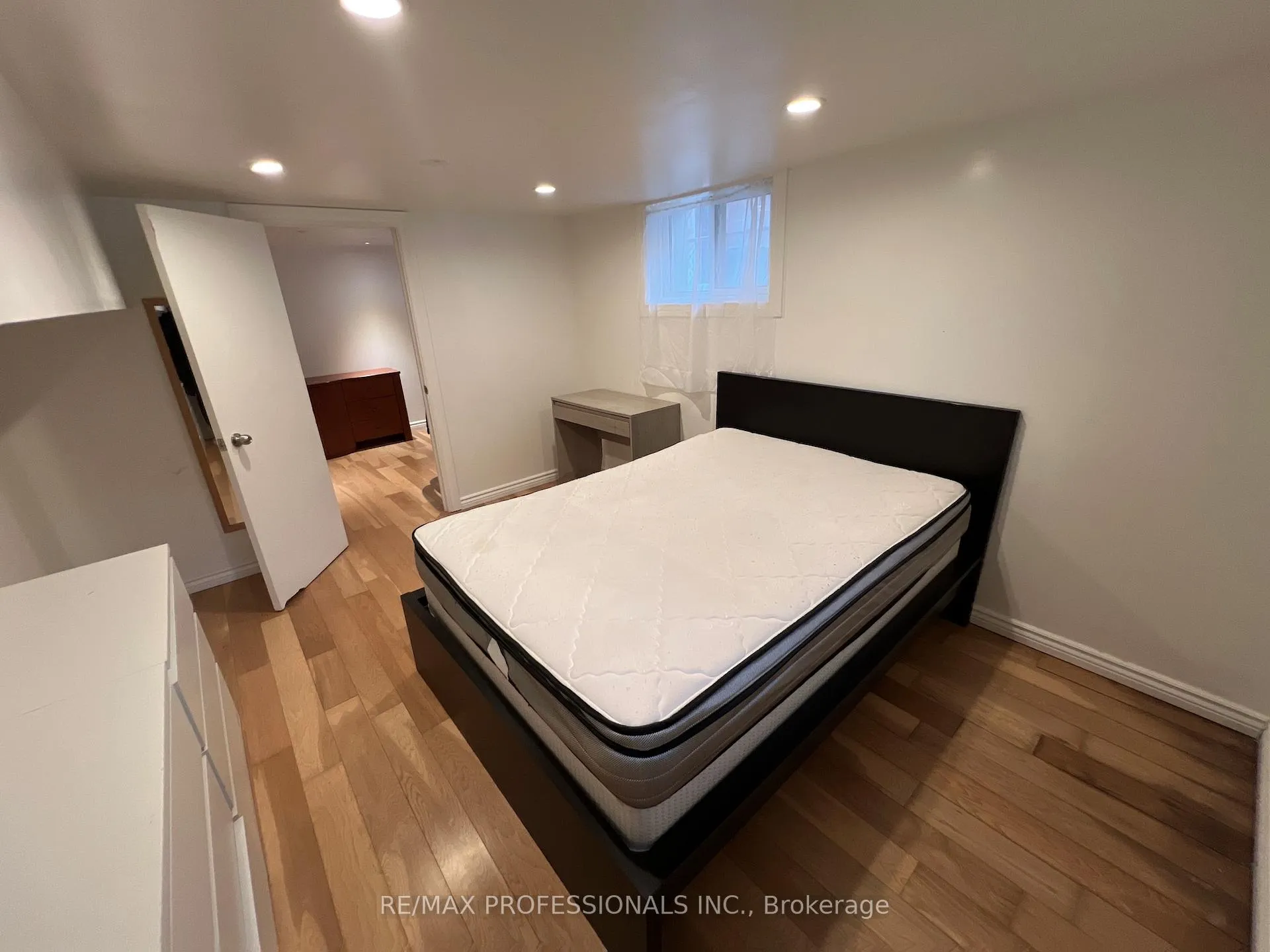 Photo 45 of 78 Athol Avenue, Etobicoke, Stonegate-Queensway — HOMEH