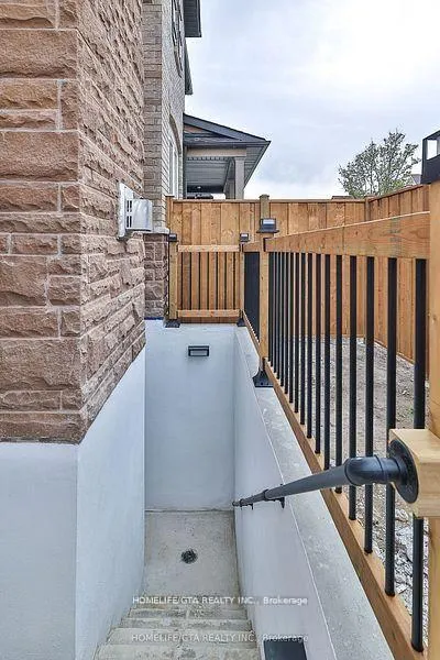 Photo 27 of Unit Basement, 17 Couloir Drive, Markham, Cornell — HOMEH