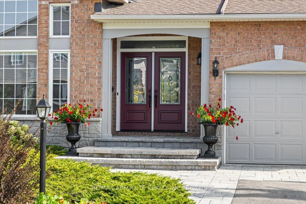 Photo 4 of 26 Franklin Cathcart Crescent, Ottawa, Stittsville (South) — HOMEH