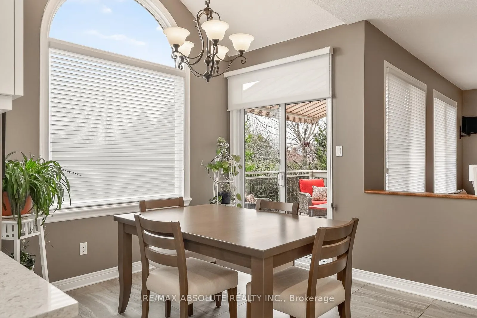 Photo 20 of 26 Franklin Cathcart Crescent, Ottawa, Stittsville (South) — HOMEH