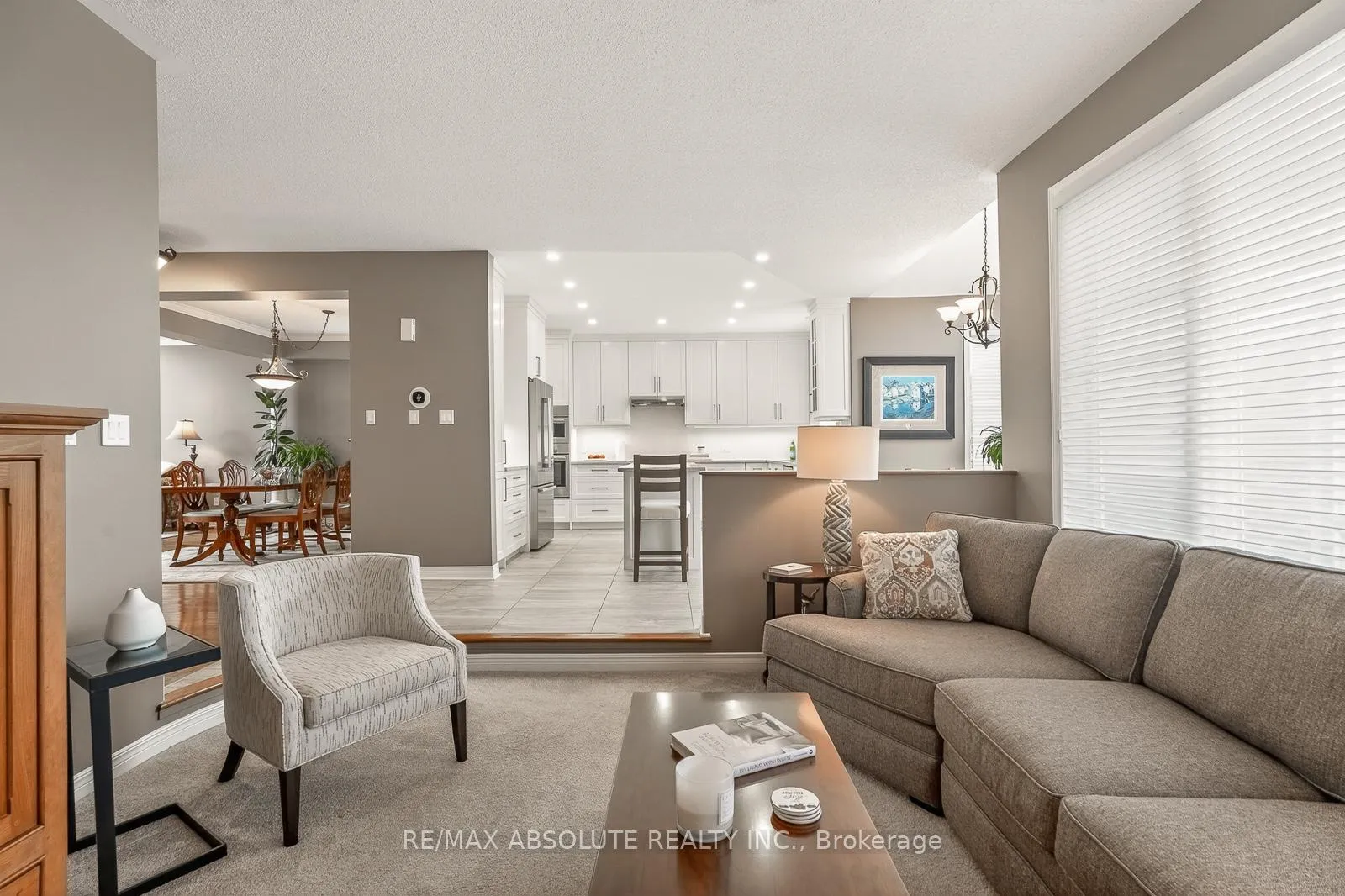 Photo 24 of 26 Franklin Cathcart Crescent, Ottawa, Stittsville (South) — HOMEH