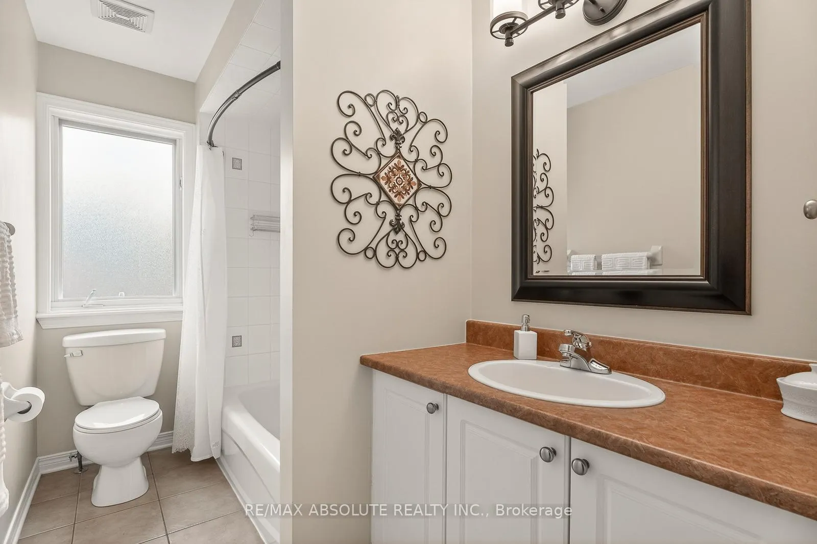 Photo 34 of 26 Franklin Cathcart Crescent, Ottawa, Stittsville (South) — HOMEH