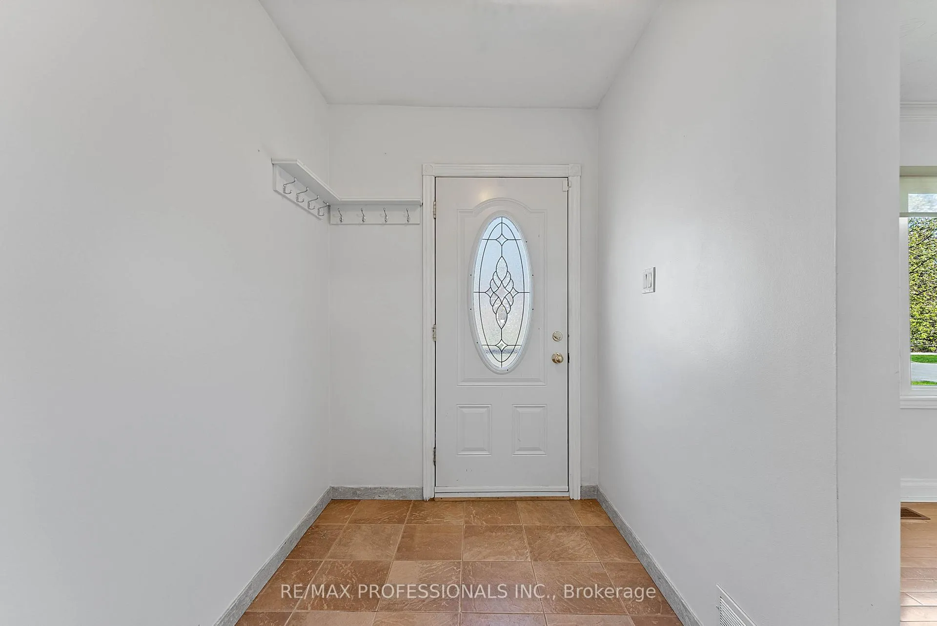 Photo 41 of 46 Stock Avenue, Etobicoke, Islington-City Centre West — HOMEH