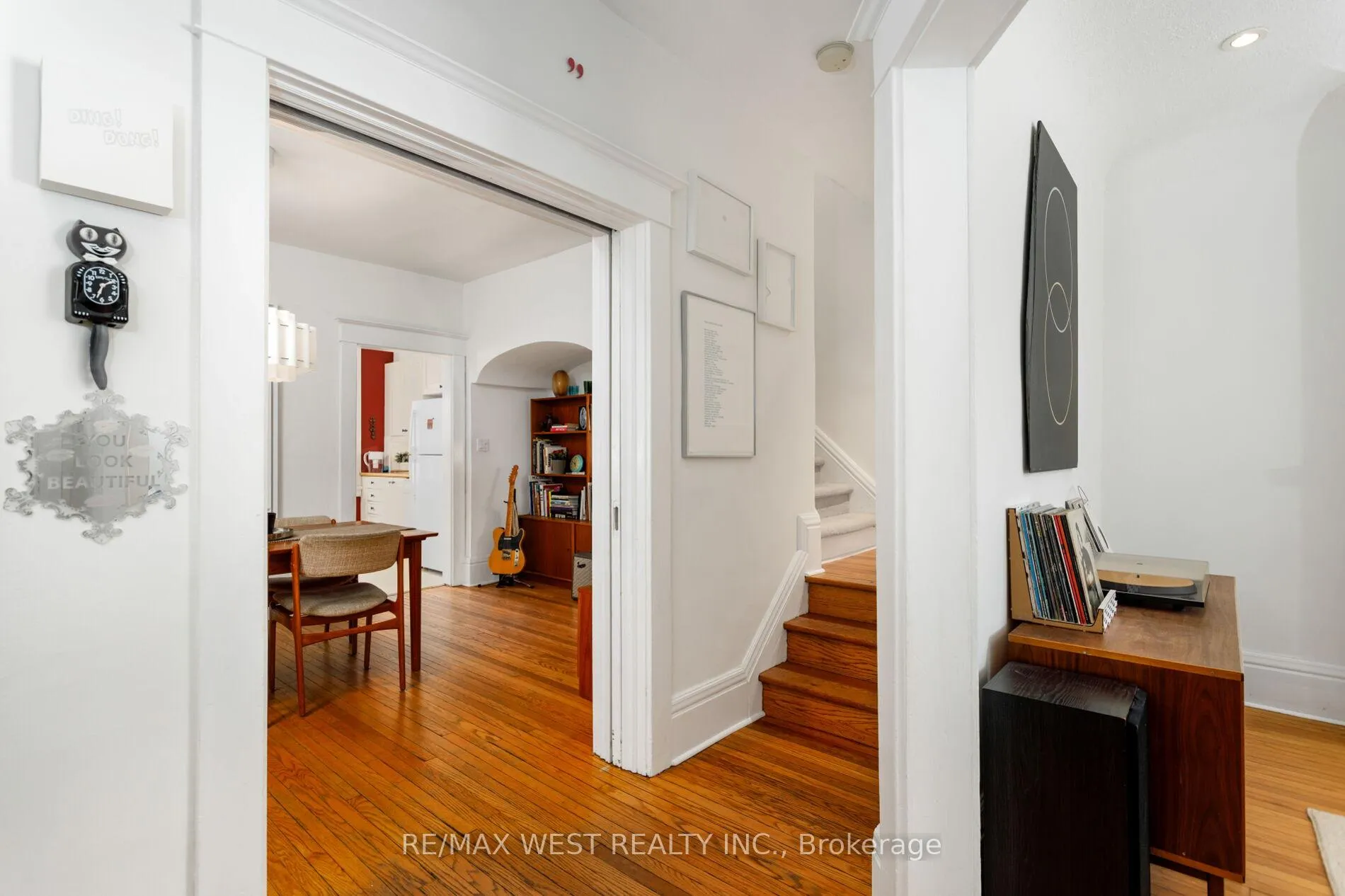 Photo 7 of 127 Glendale Avenue, Toronto, High Park-Swansea — HOMEH