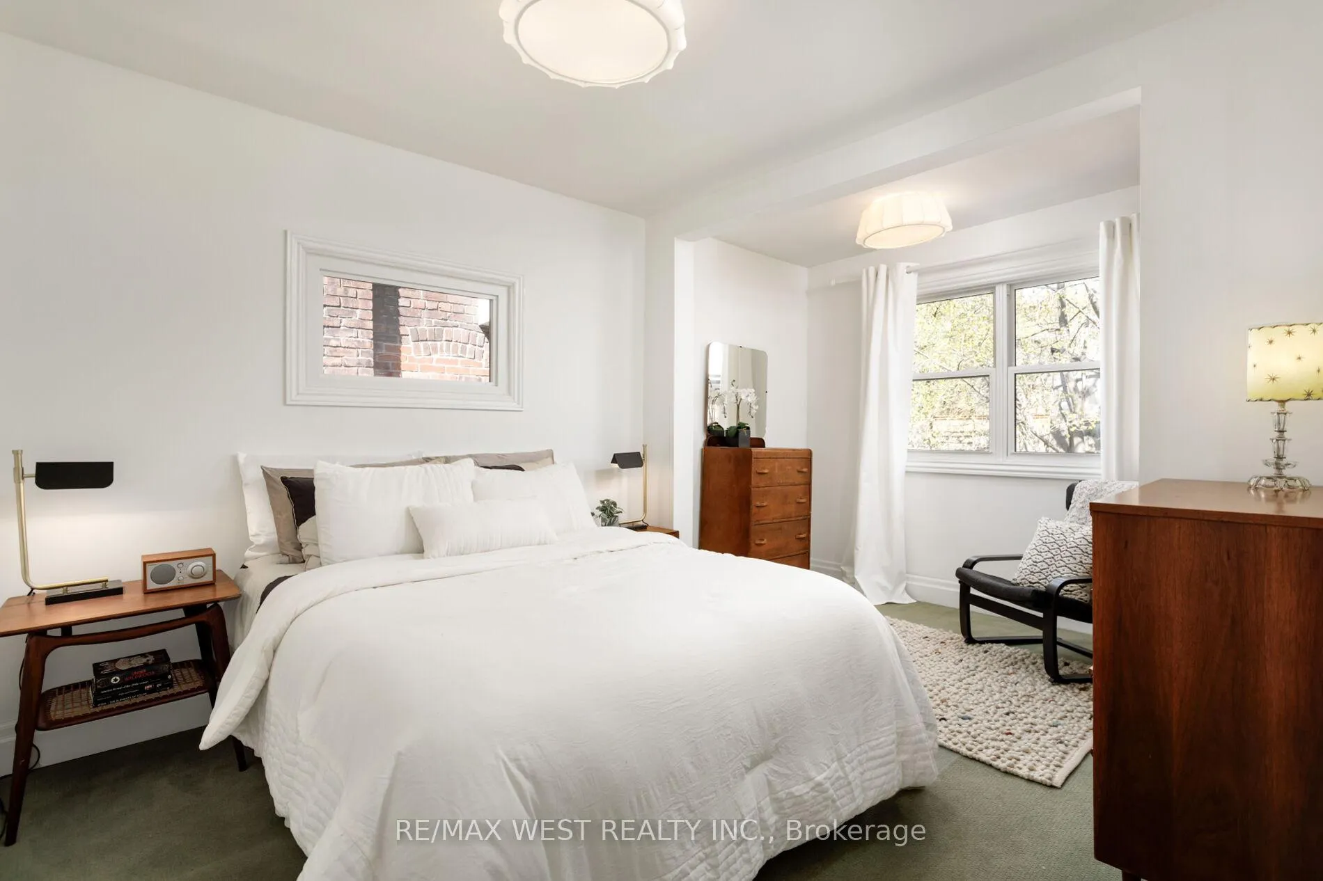 Photo 27 of 127 Glendale Avenue, Toronto, High Park-Swansea — HOMEH
