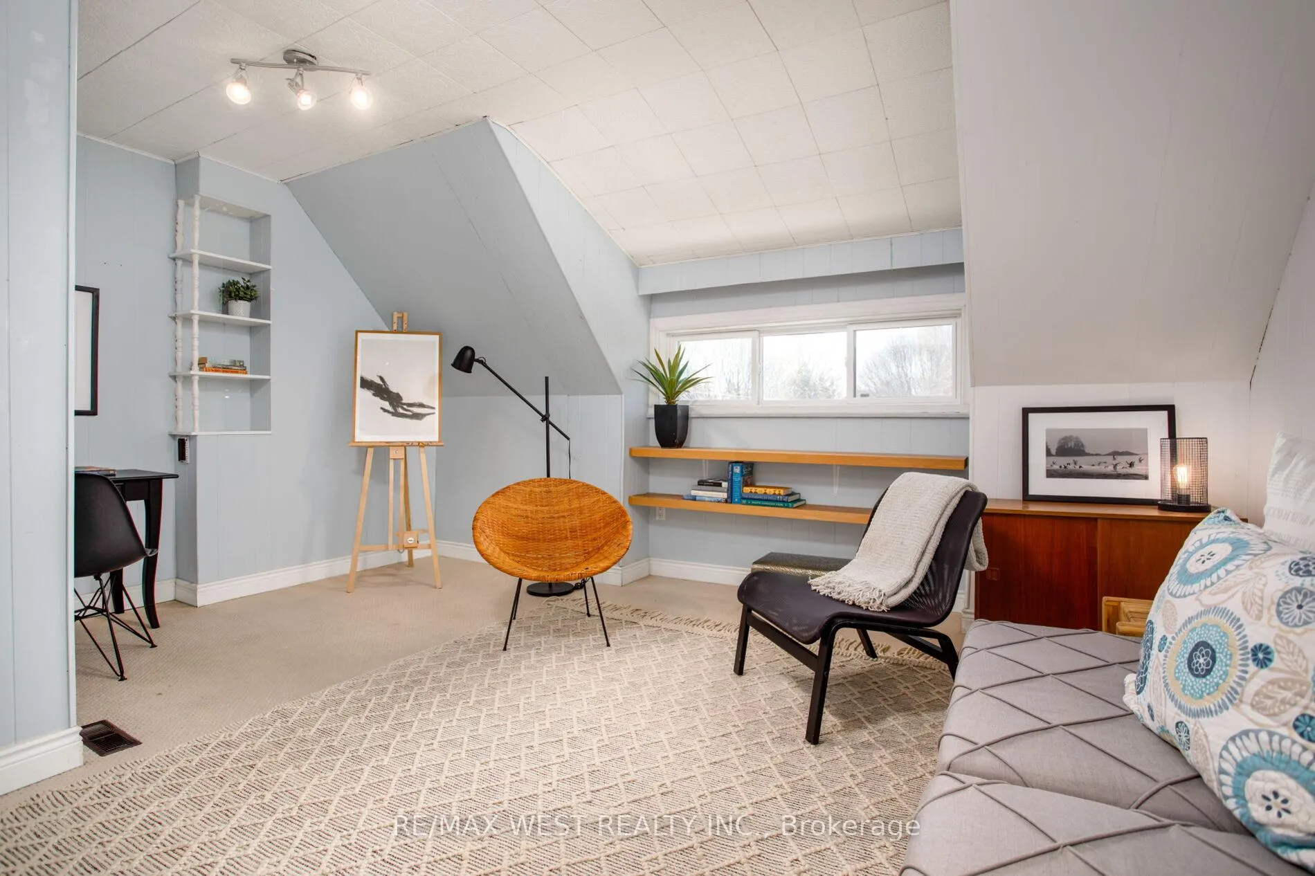 Photo 33 of 127 Glendale Avenue, Toronto, High Park-Swansea — HOMEH