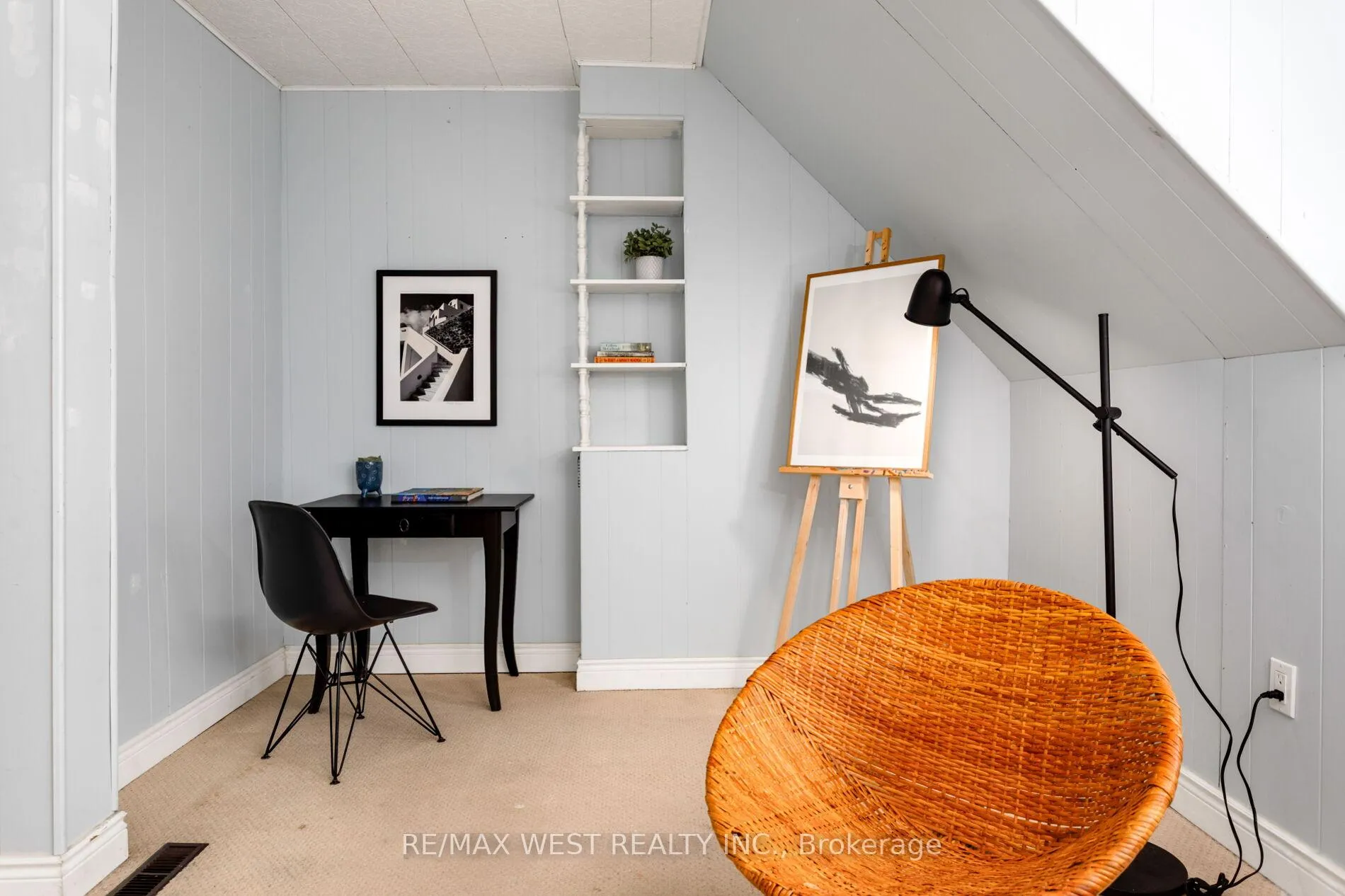 Photo 34 of 127 Glendale Avenue, Toronto, High Park-Swansea — HOMEH