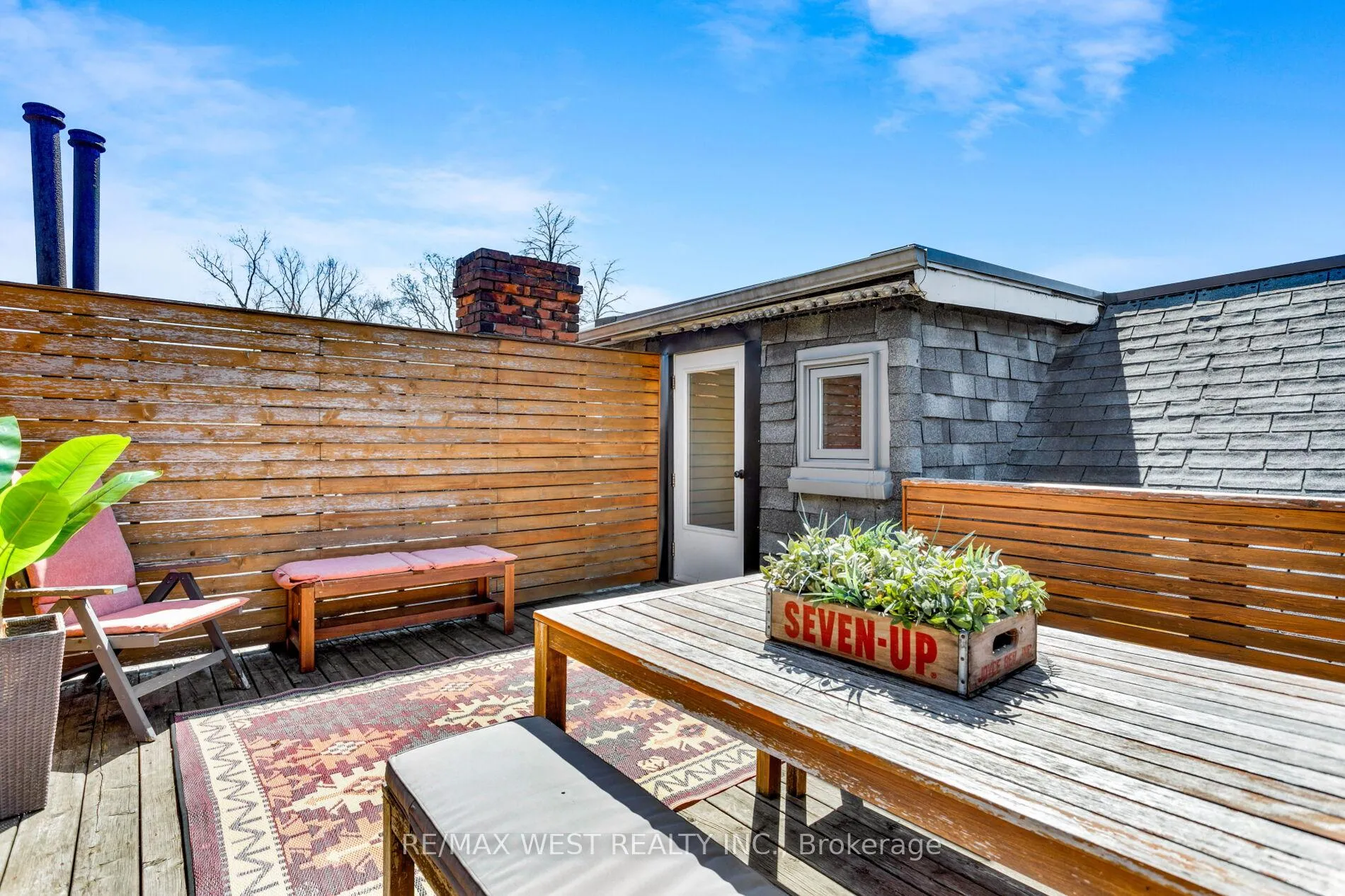 Photo 38 of 127 Glendale Avenue, Toronto, High Park-Swansea — HOMEH