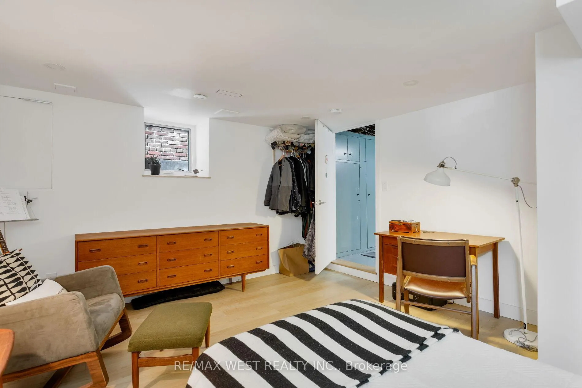 Photo 45 of 127 Glendale Avenue, Toronto, High Park-Swansea — HOMEH