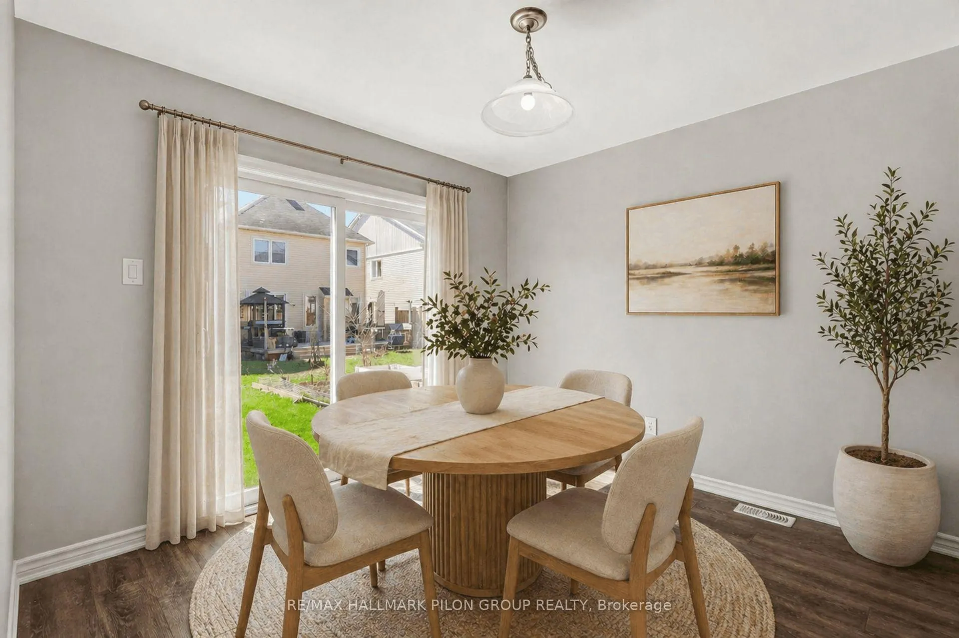 Photo 7 of 214 Serra Ridge, Ottawa, Notting Hill/Summerside — HOMEH