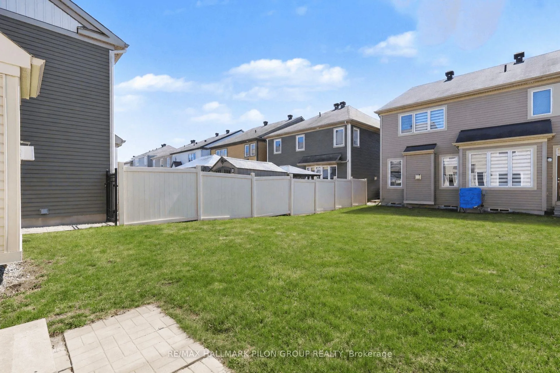 Photo 16 of 214 Serra Ridge, Ottawa, Notting Hill/Summerside — HOMEH