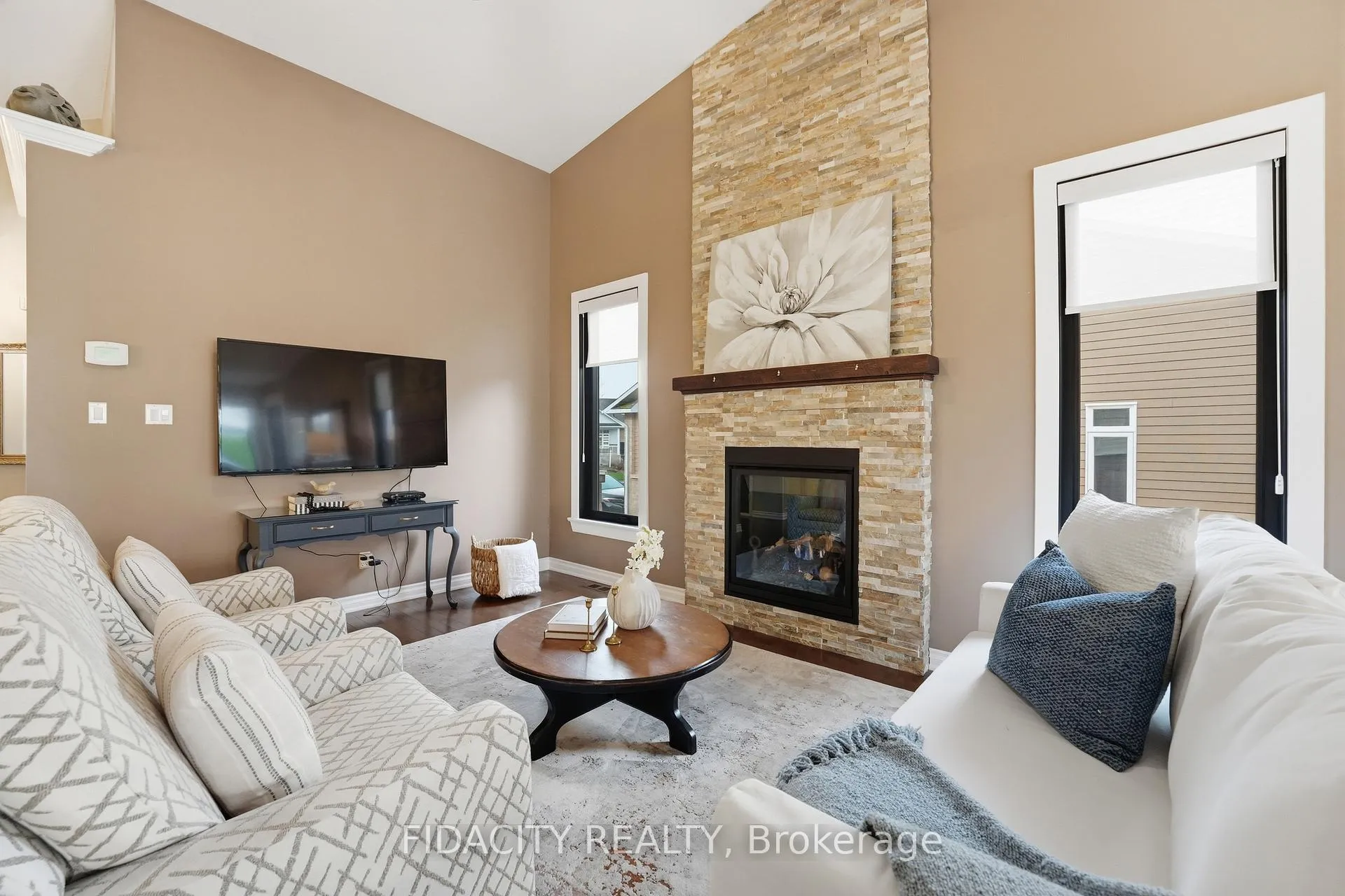 Photo 8 of 31 Sable Run Drive, Ottawa, Stittsville (Central) — HOMEH