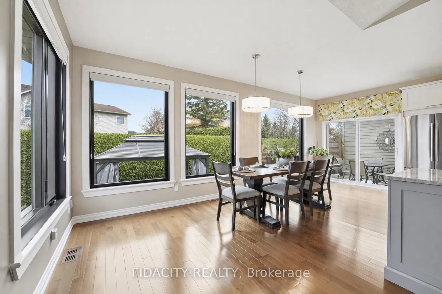Photo 17 of 31 Sable Run Drive, Ottawa, Stittsville (Central) — HOMEH