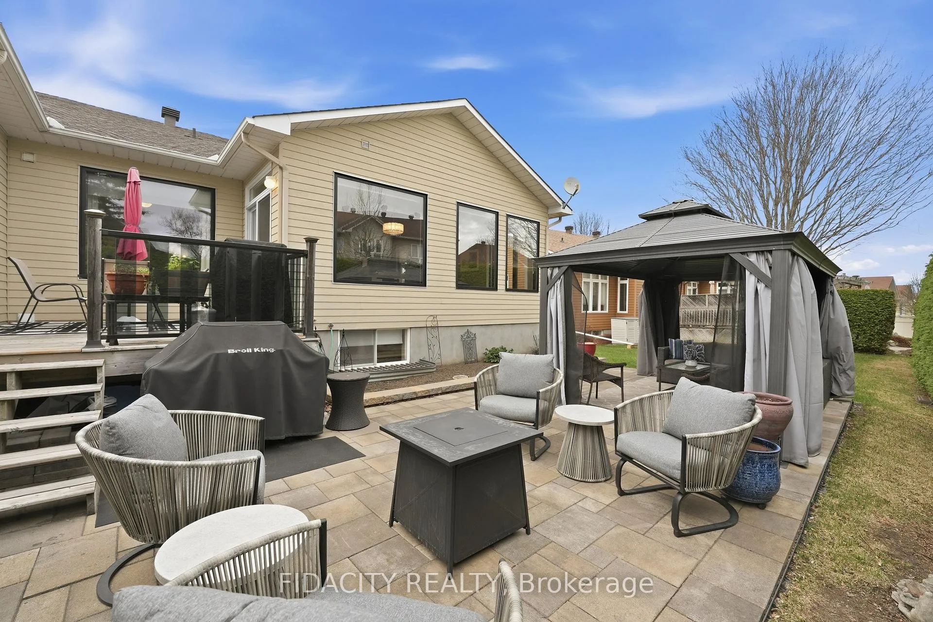 Photo 36 of 31 Sable Run Drive, Ottawa, Stittsville (Central) — HOMEH
