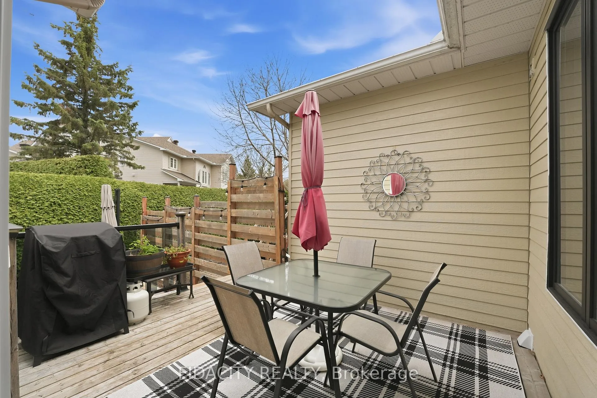 Photo 37 of 31 Sable Run Drive, Ottawa, Stittsville (Central) — HOMEH