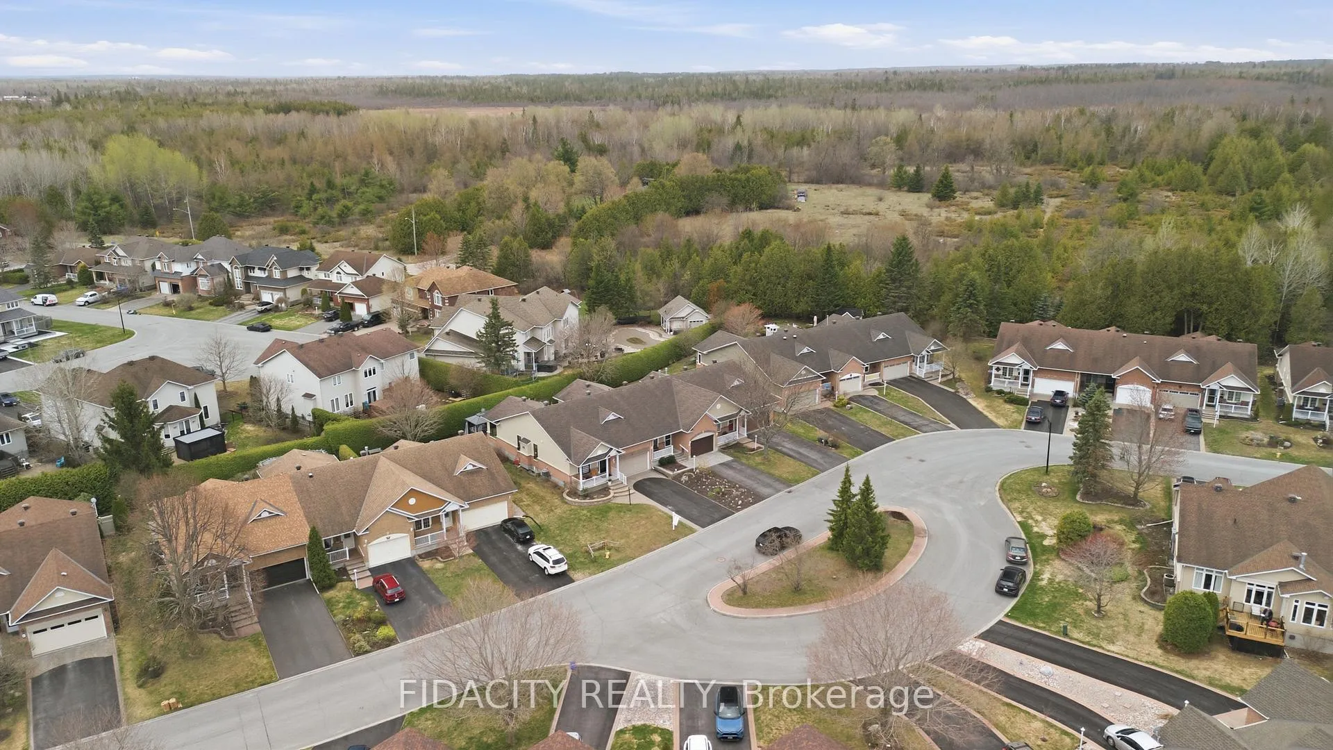 Photo 38 of 31 Sable Run Drive, Ottawa, Stittsville (Central) — HOMEH