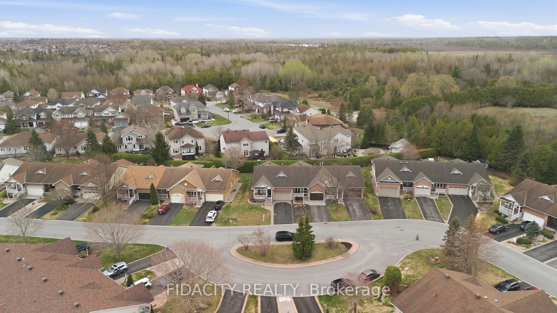 Photo 39 of 31 Sable Run Drive, Ottawa, Stittsville (Central) — HOMEH
