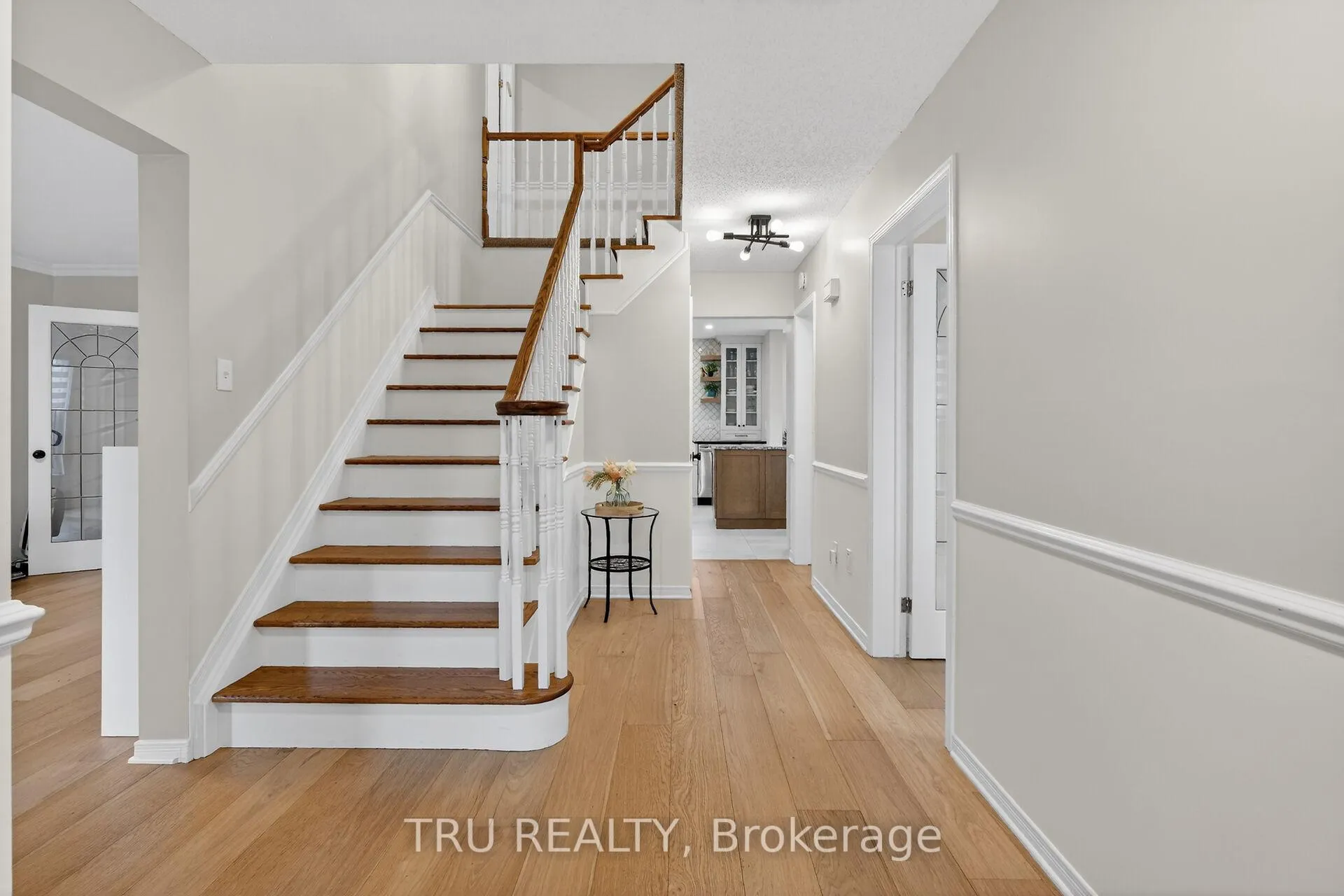 Photo 5 of 36 James Lewis Avenue, Ottawa, Stittsville (South) — HOMEH