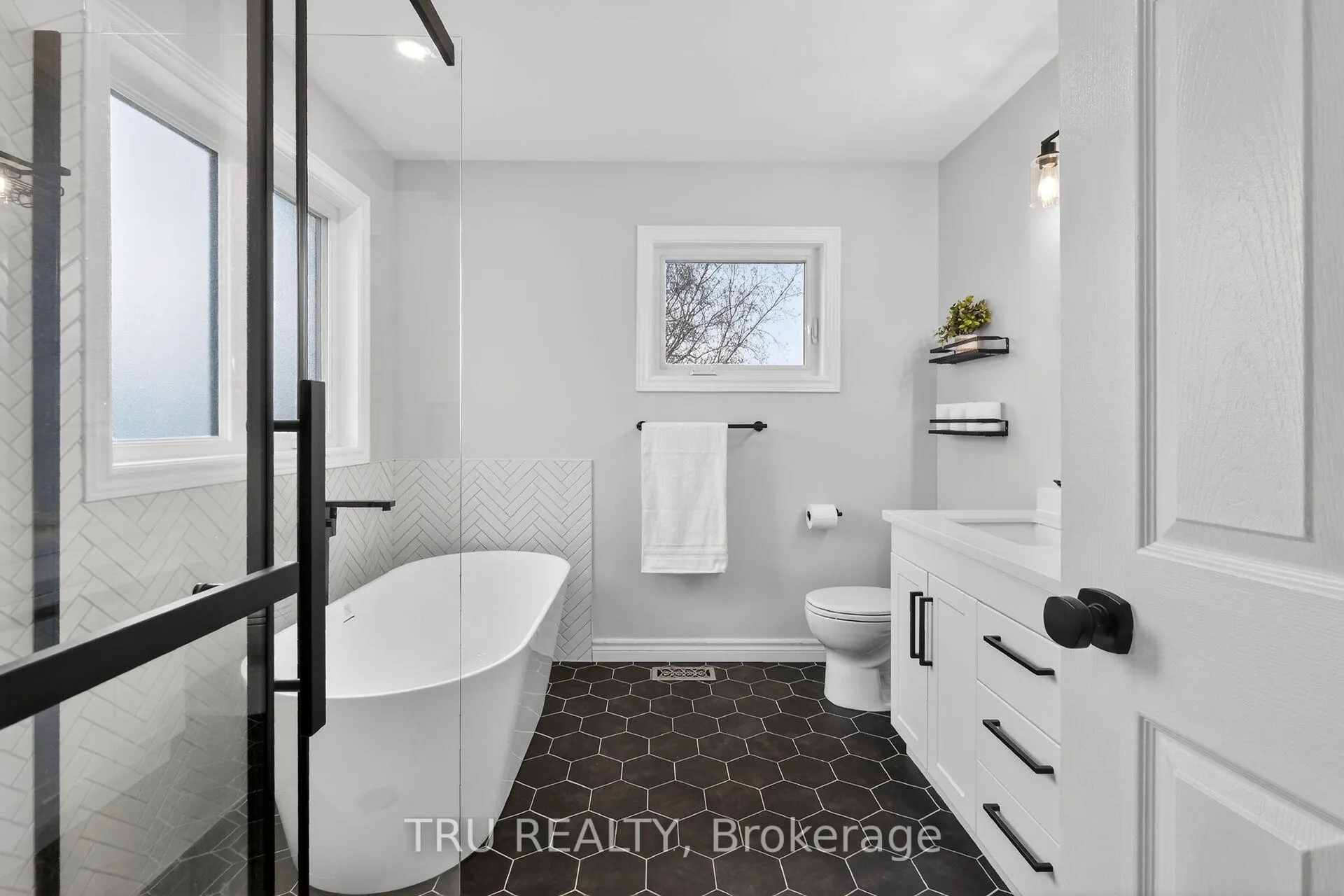 Photo 30 of 36 James Lewis Avenue, Ottawa, Stittsville (South) — HOMEH