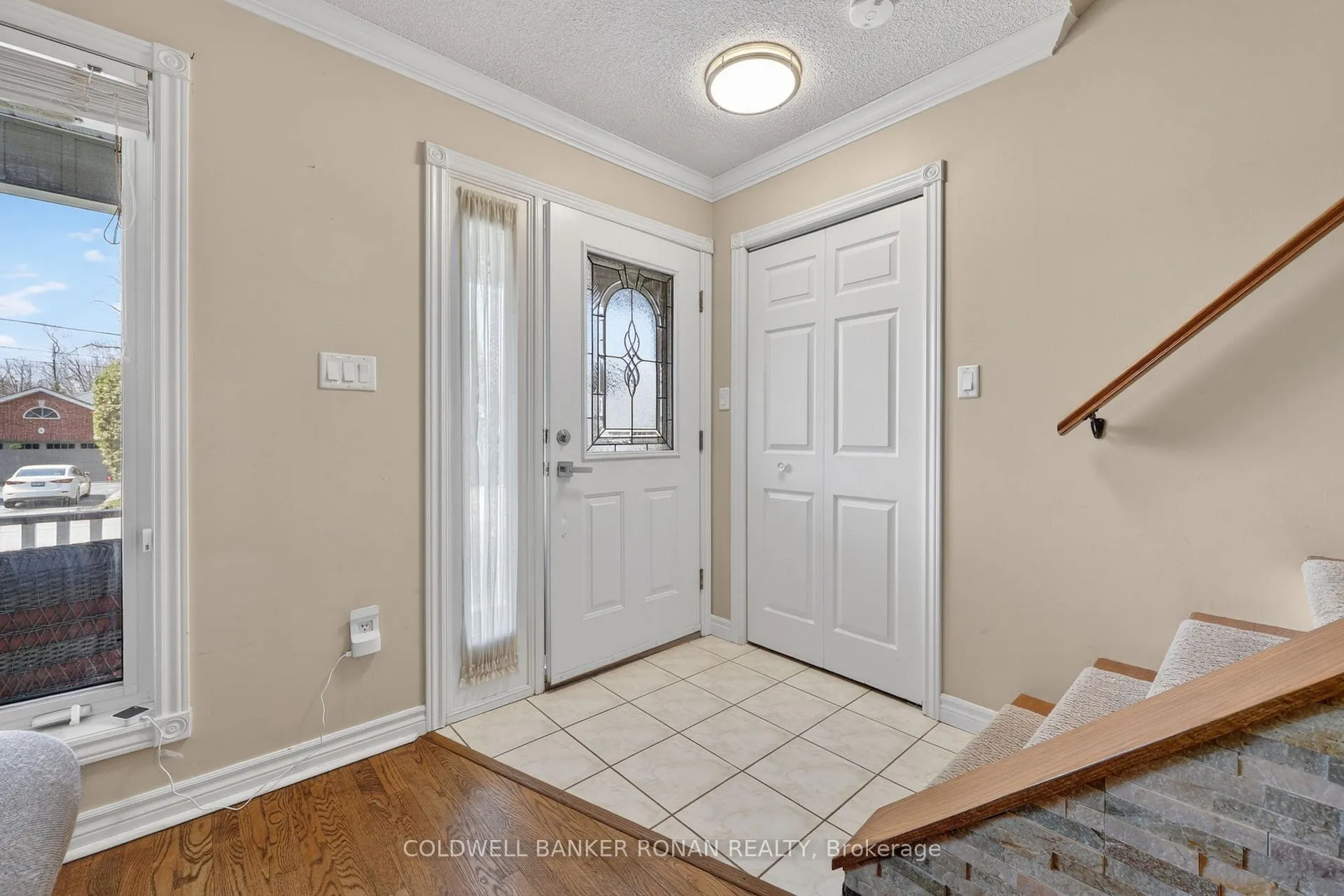 Photo 5 of 31 Marie Street, Georgina, Sutton & Jackson's Point — HOMEH