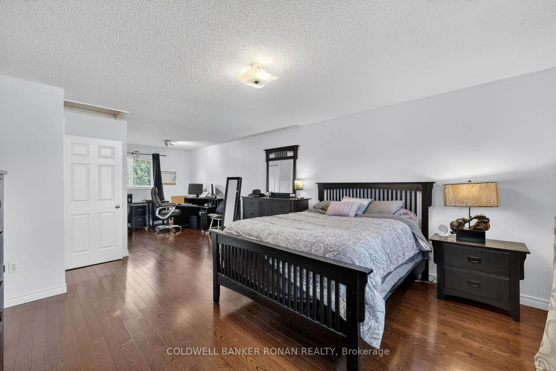 Photo 17 of 31 Marie Street, Georgina, Sutton & Jackson's Point — HOMEH