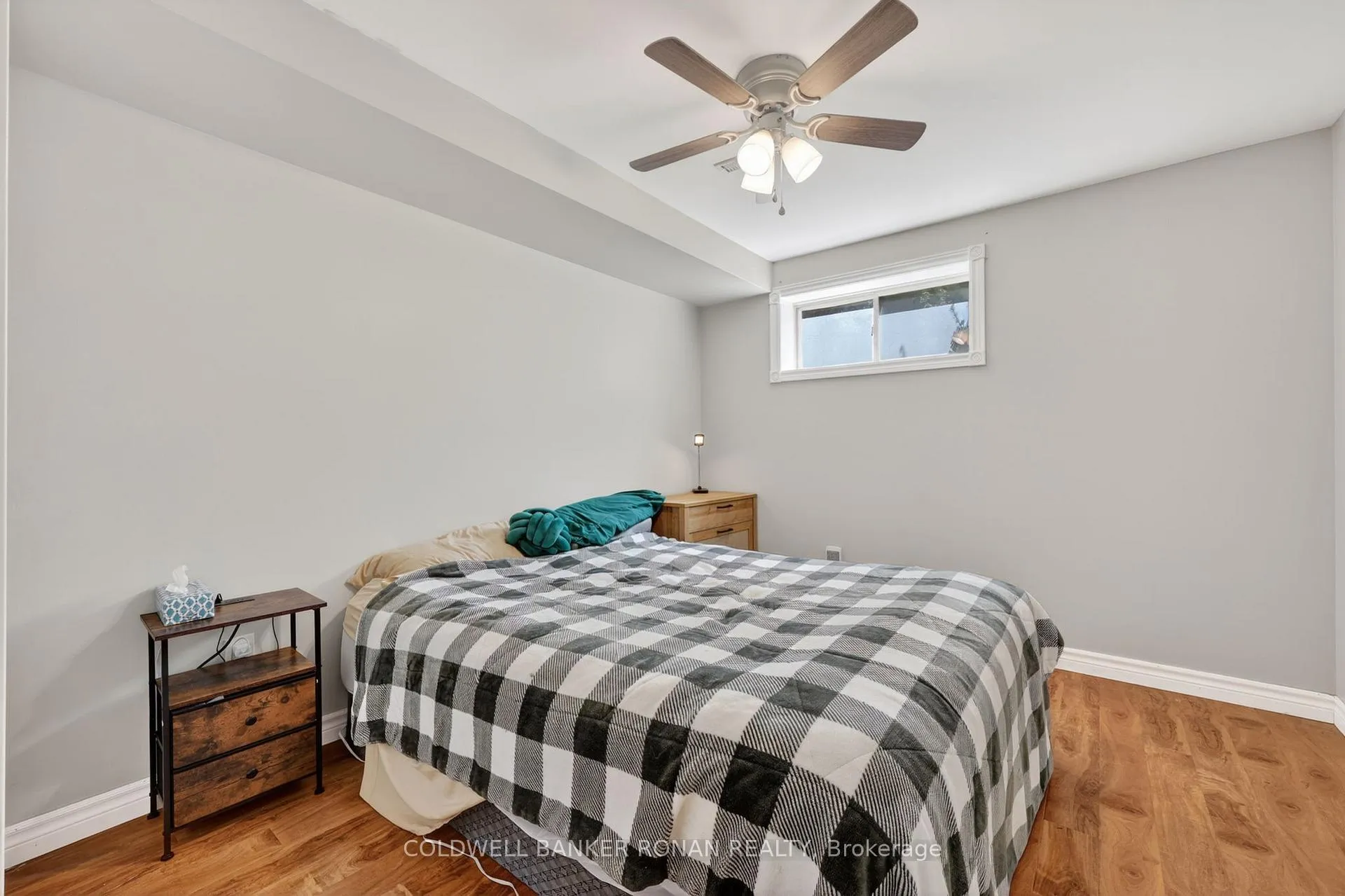 Photo 23 of 31 Marie Street, Georgina, Sutton & Jackson's Point — HOMEH