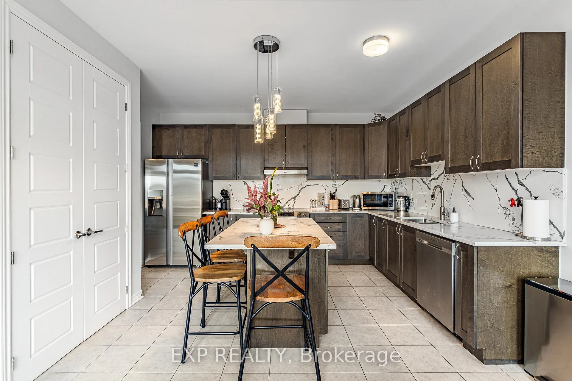 Photo 9 of 527 Alcor Terrace, Ottawa, Barrhaven - Half Moon Bay — HOMEH