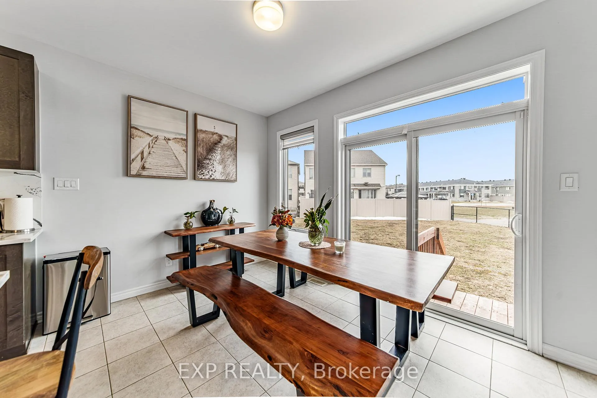 Photo 12 of 527 Alcor Terrace, Ottawa, Barrhaven - Half Moon Bay — HOMEH