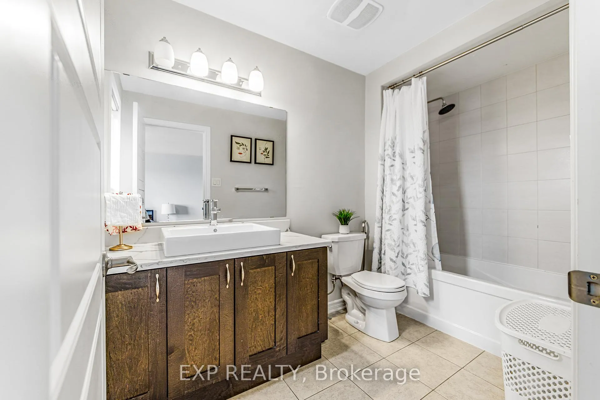 Photo 18 of 527 Alcor Terrace, Ottawa, Barrhaven - Half Moon Bay — HOMEH