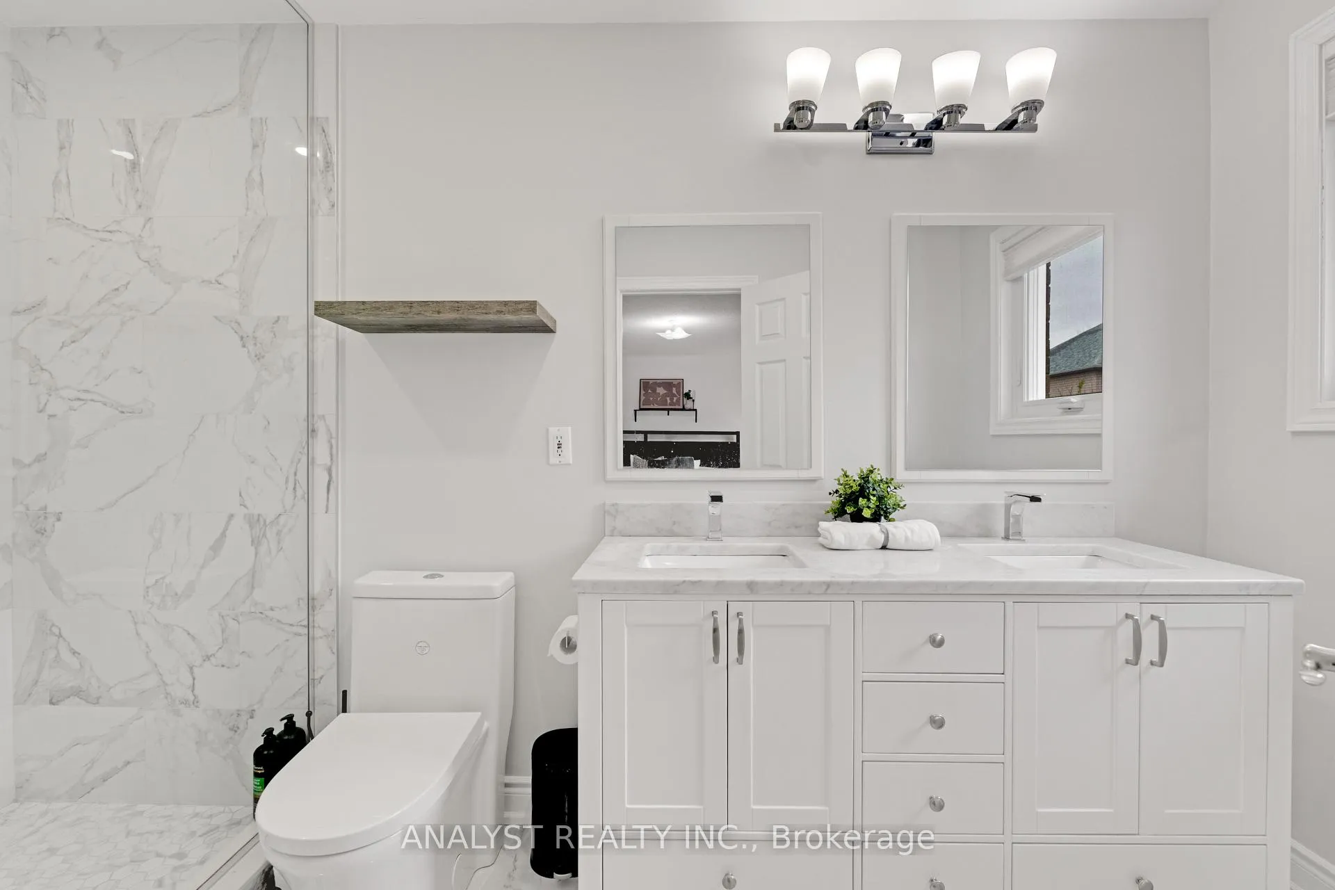 Photo 19 of 182 Buena Vista Drive, Vaughan, Sonoma Heights — HOMEH