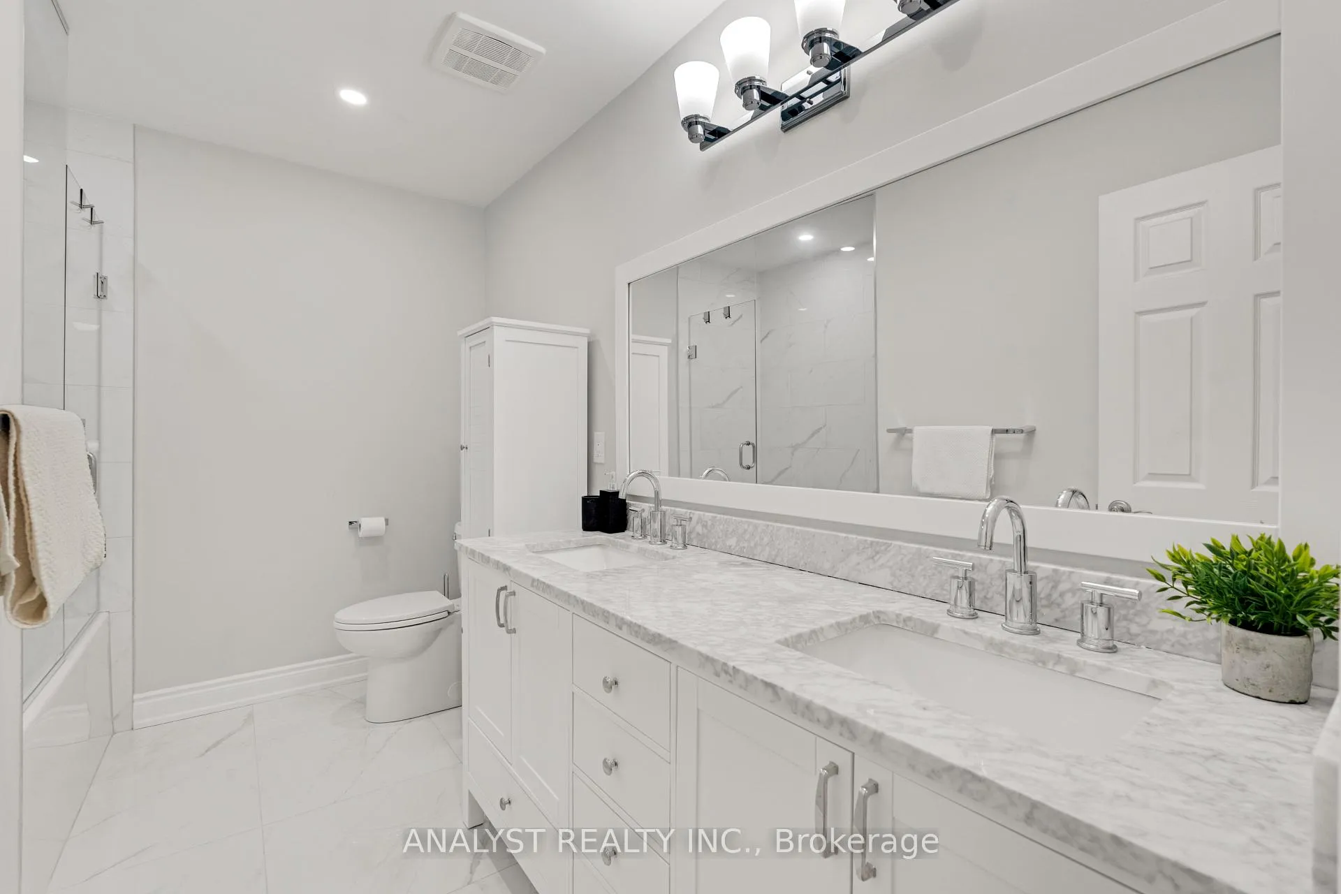 Photo 26 of 182 Buena Vista Drive, Vaughan, Sonoma Heights — HOMEH