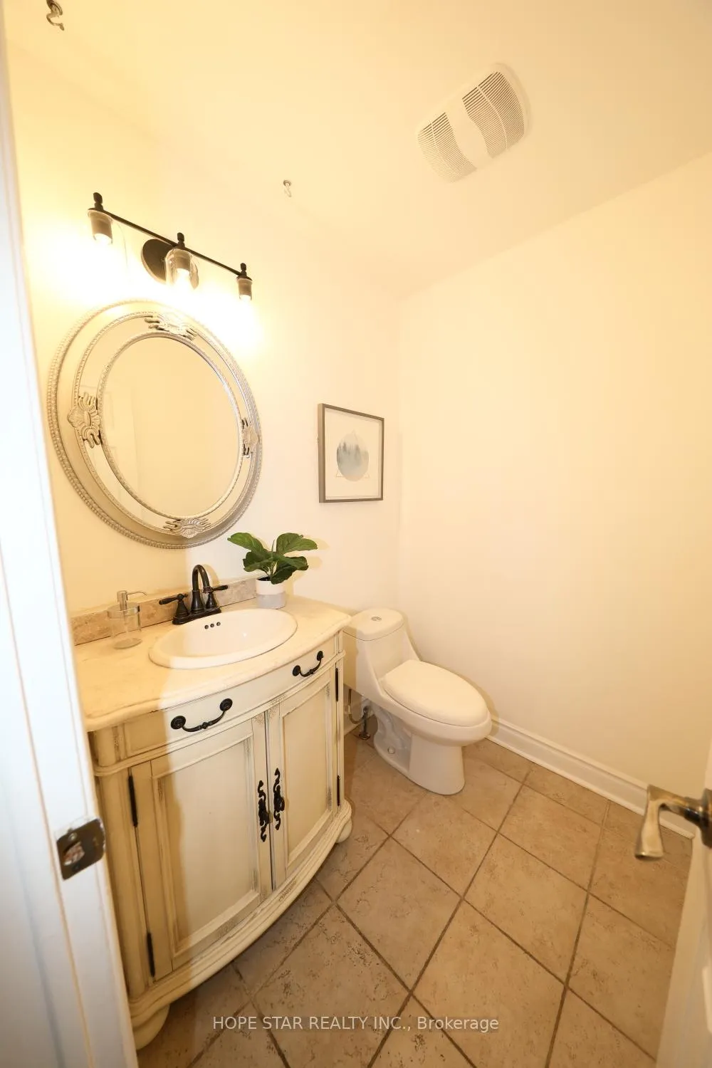 Photo 16 of 26 Ferndell Circle, Markham, Unionville — HOMEH