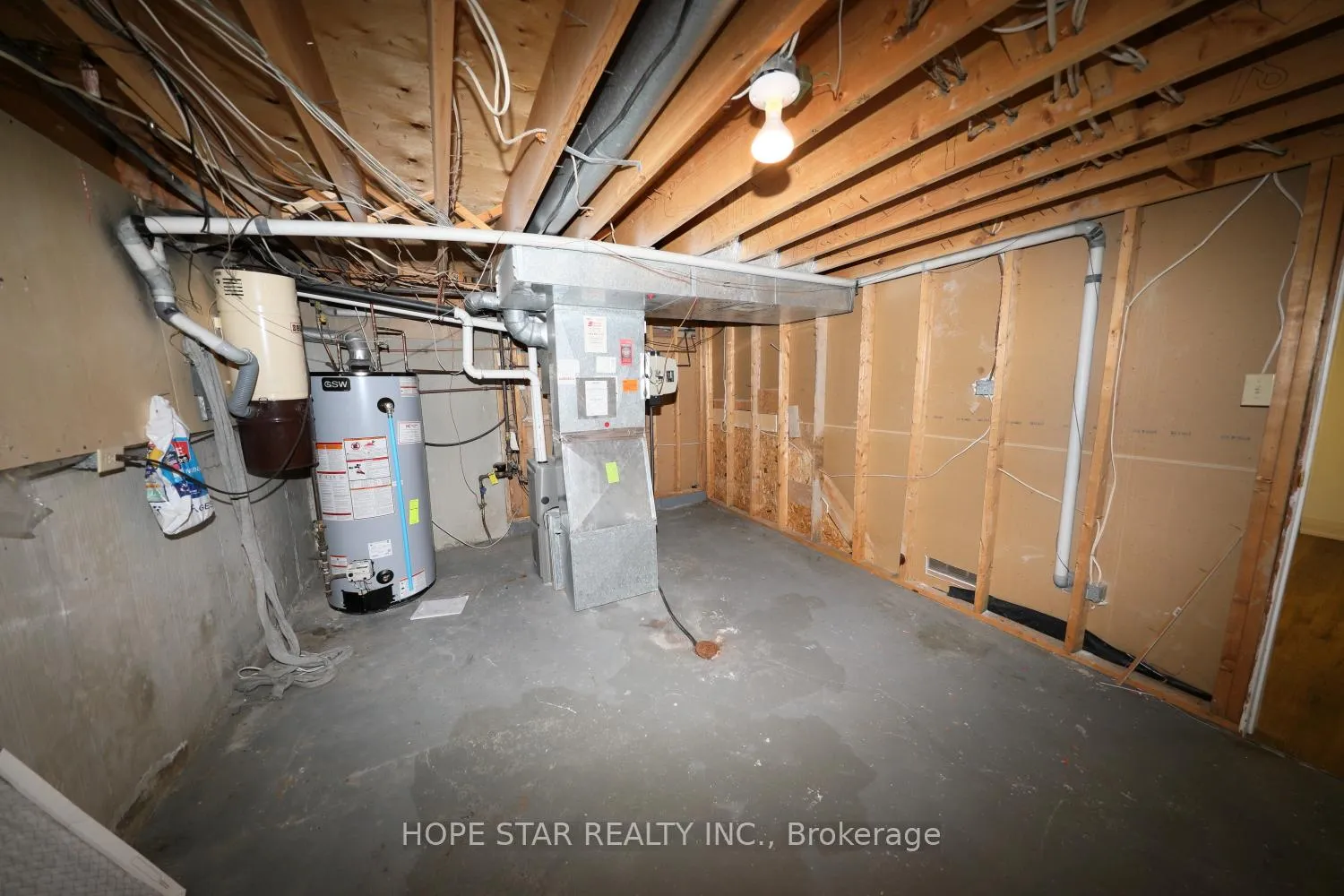 Photo 33 of 26 Ferndell Circle, Markham, Unionville — HOMEH