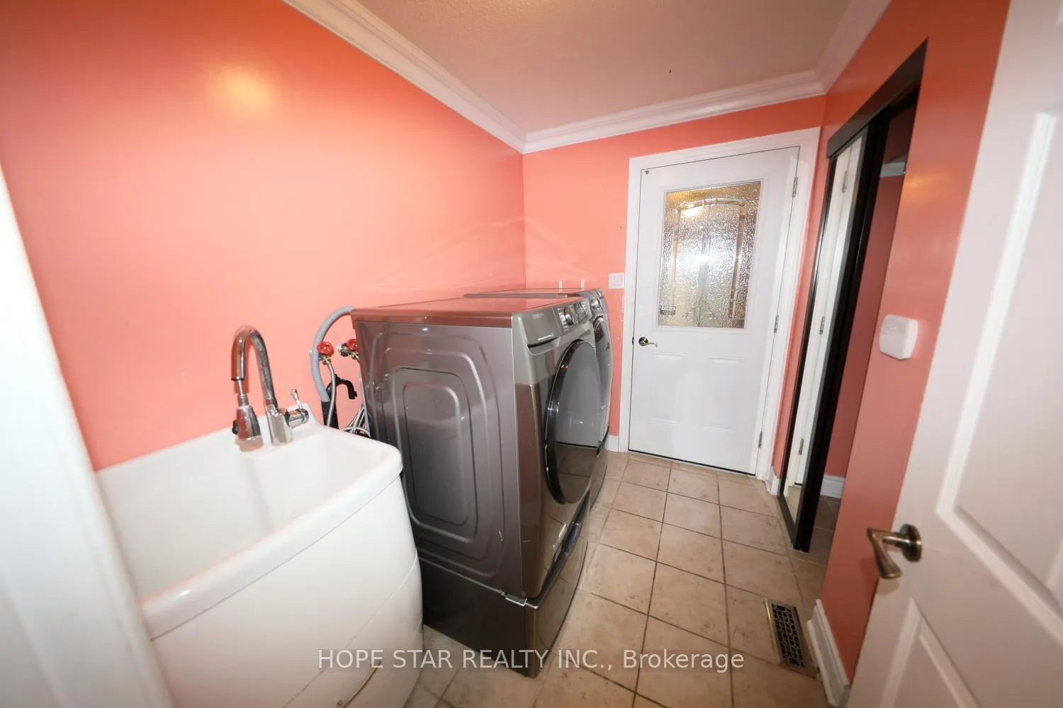 Photo 39 of 26 Ferndell Circle, Markham, Unionville — HOMEH