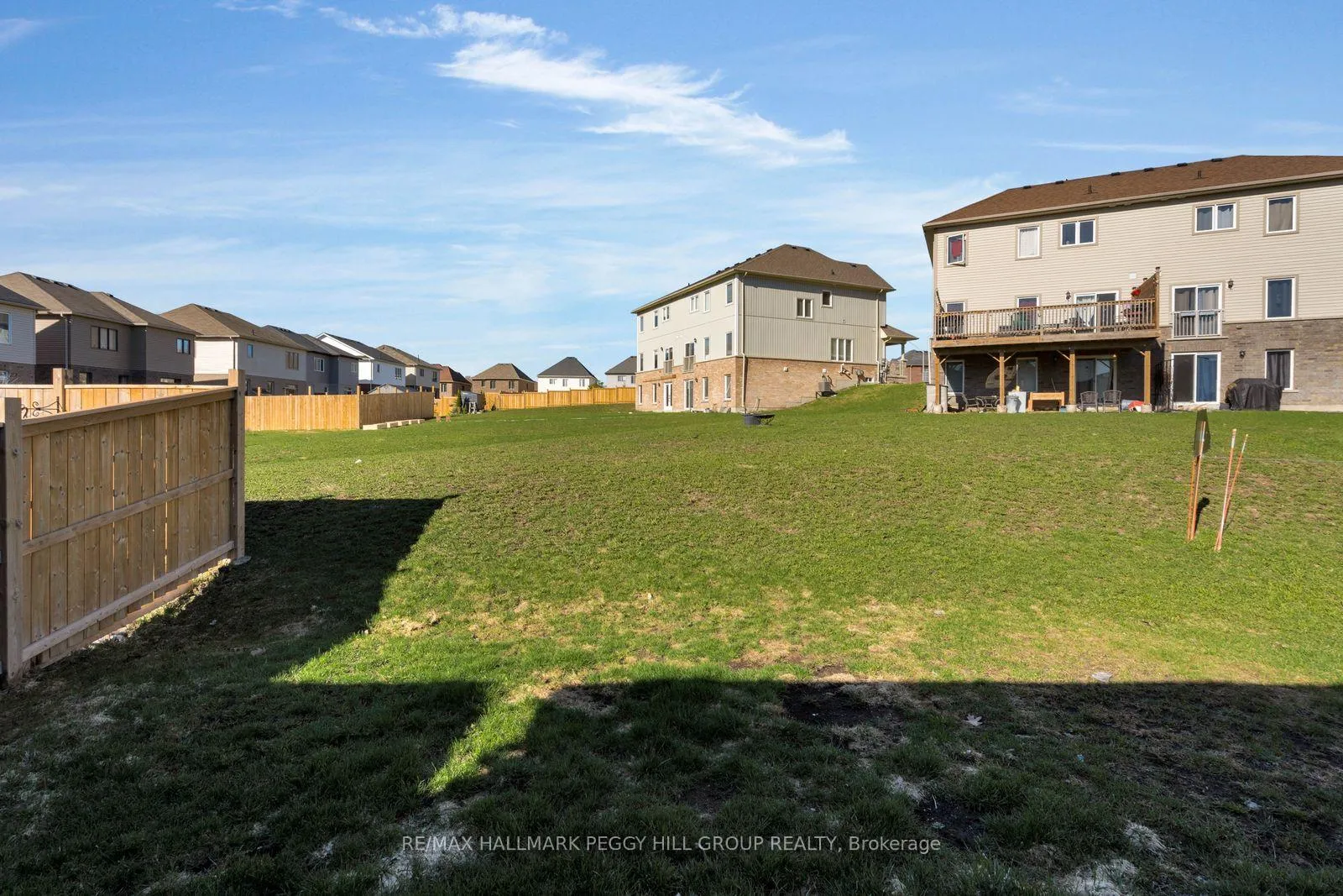 Photo 17 of 98 Isabella Drive, Orillia — HOMEH