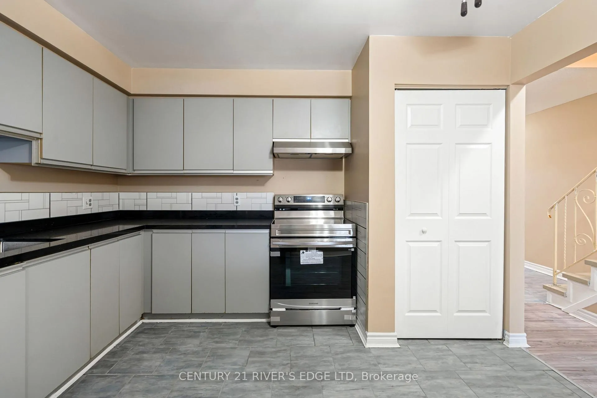 Photo 8 of 283 Melanie Avenue, Kingston, East Gardiners Rd — HOMEH