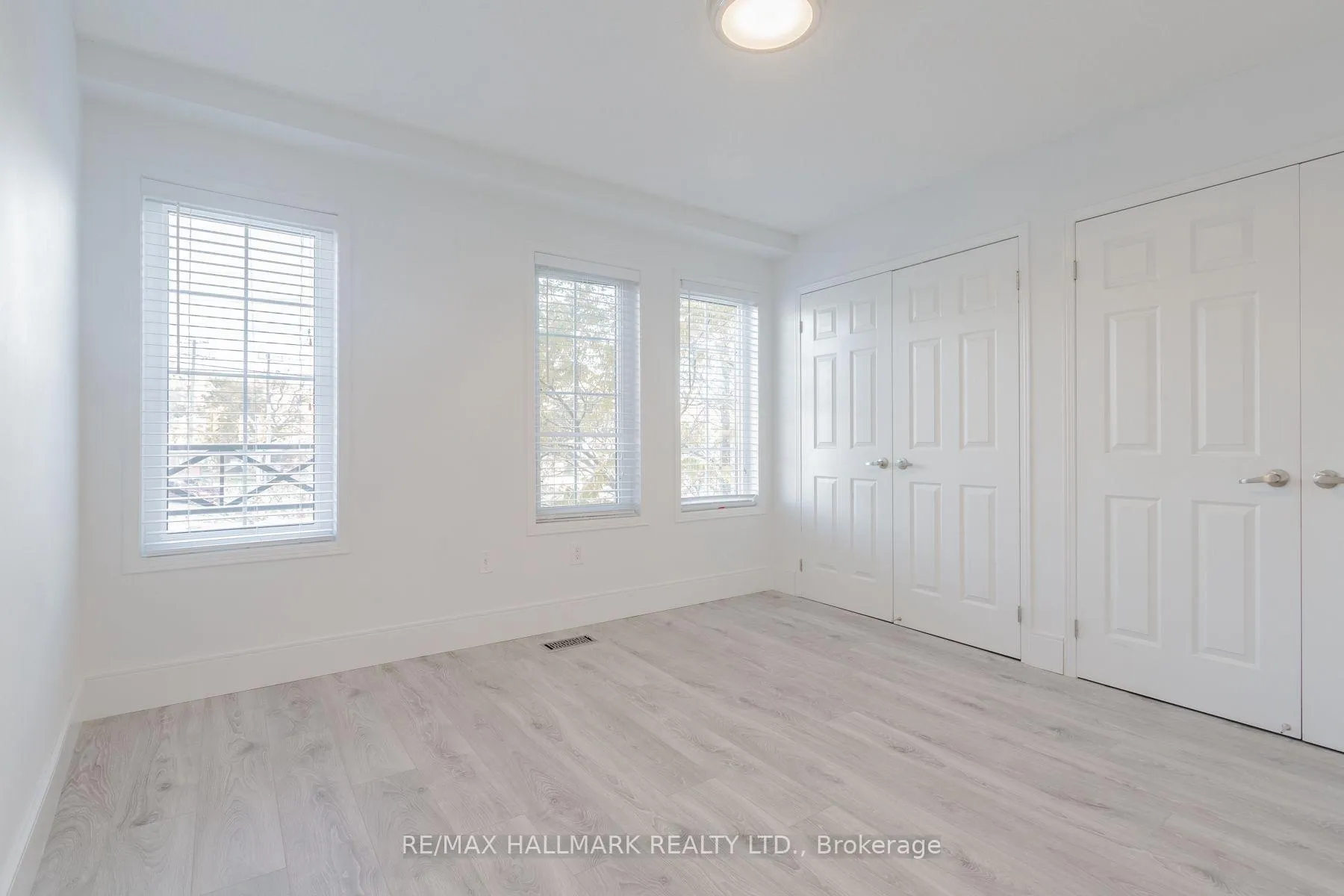 Photo 8 of Unit 36, 99 The Queensway, Toronto, High Park-Swansea — HOMEH