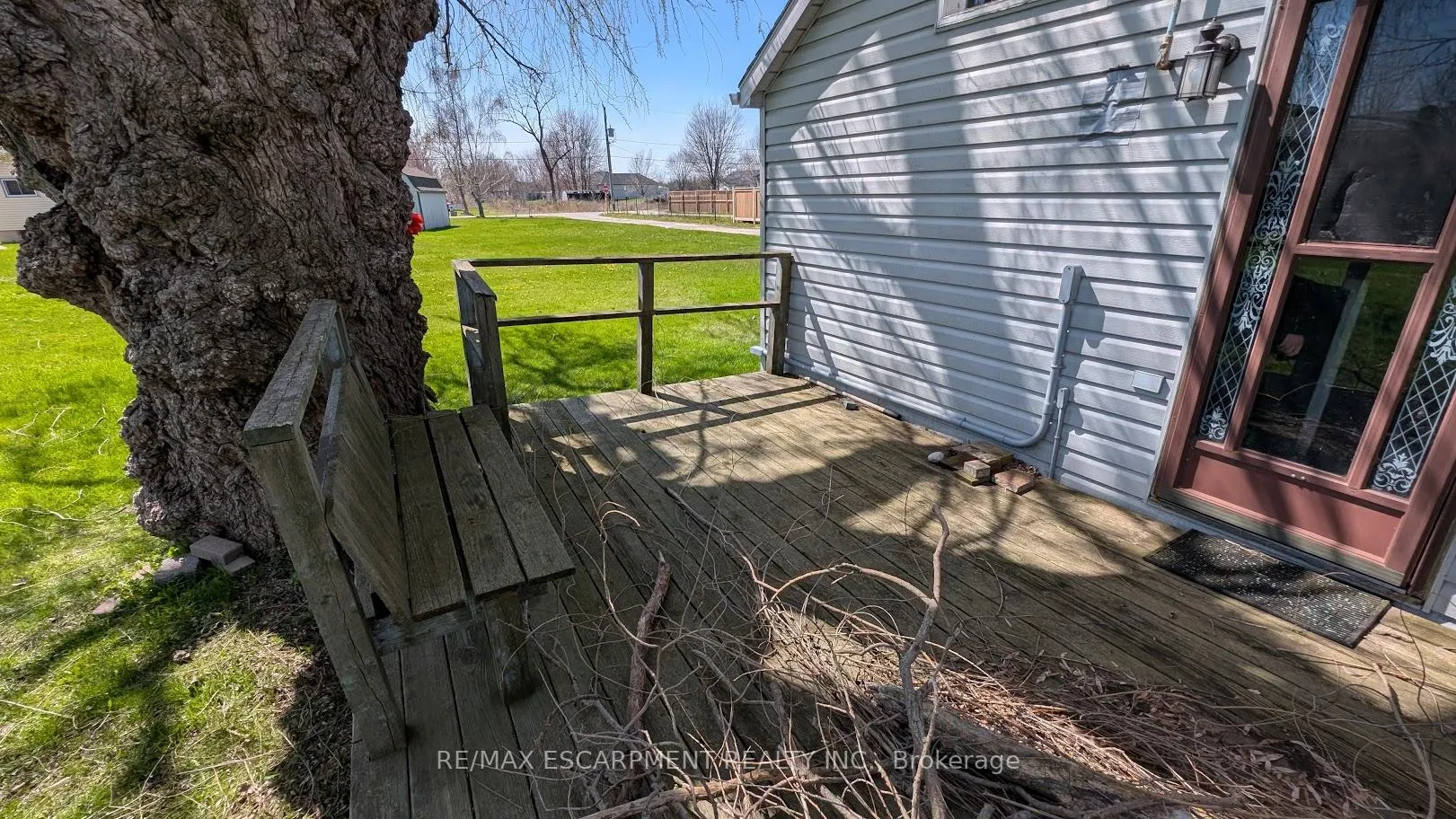 Photo 12 of 9/11 Marilyn Drive, Haldimand — HOMEH