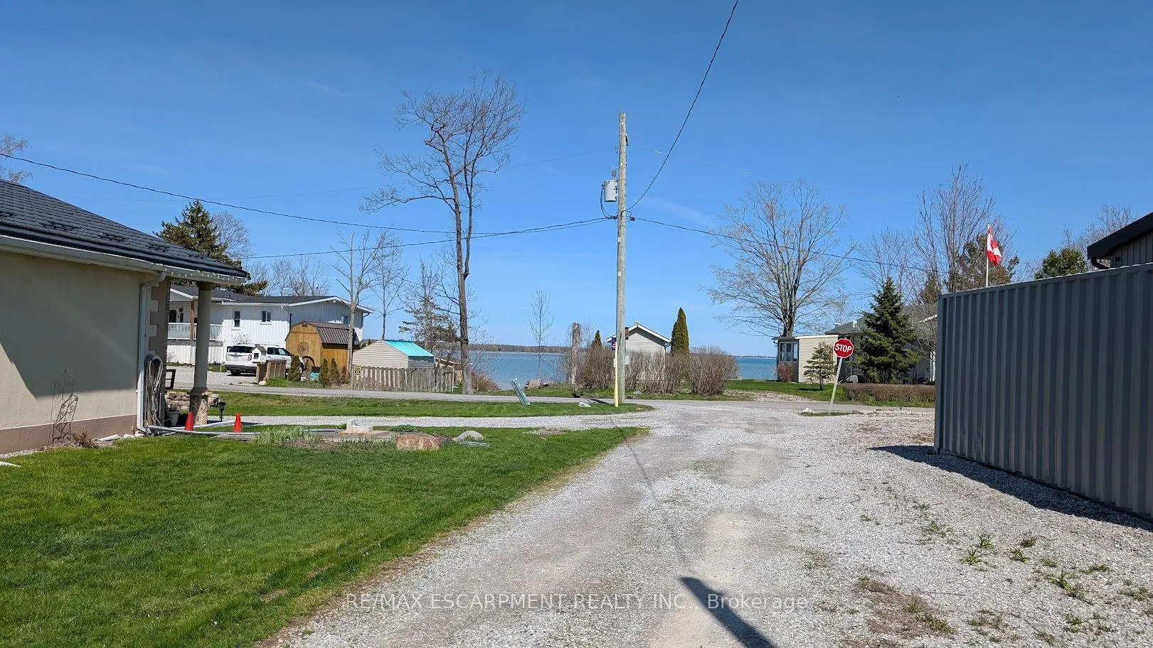 Photo 14 of 9/11 Marilyn Drive, Haldimand — HOMEH