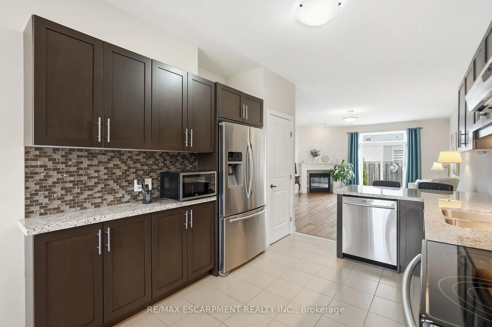 Photo 13 of 3 Ecker Lane, Hamilton, Binbrook — HOMEH