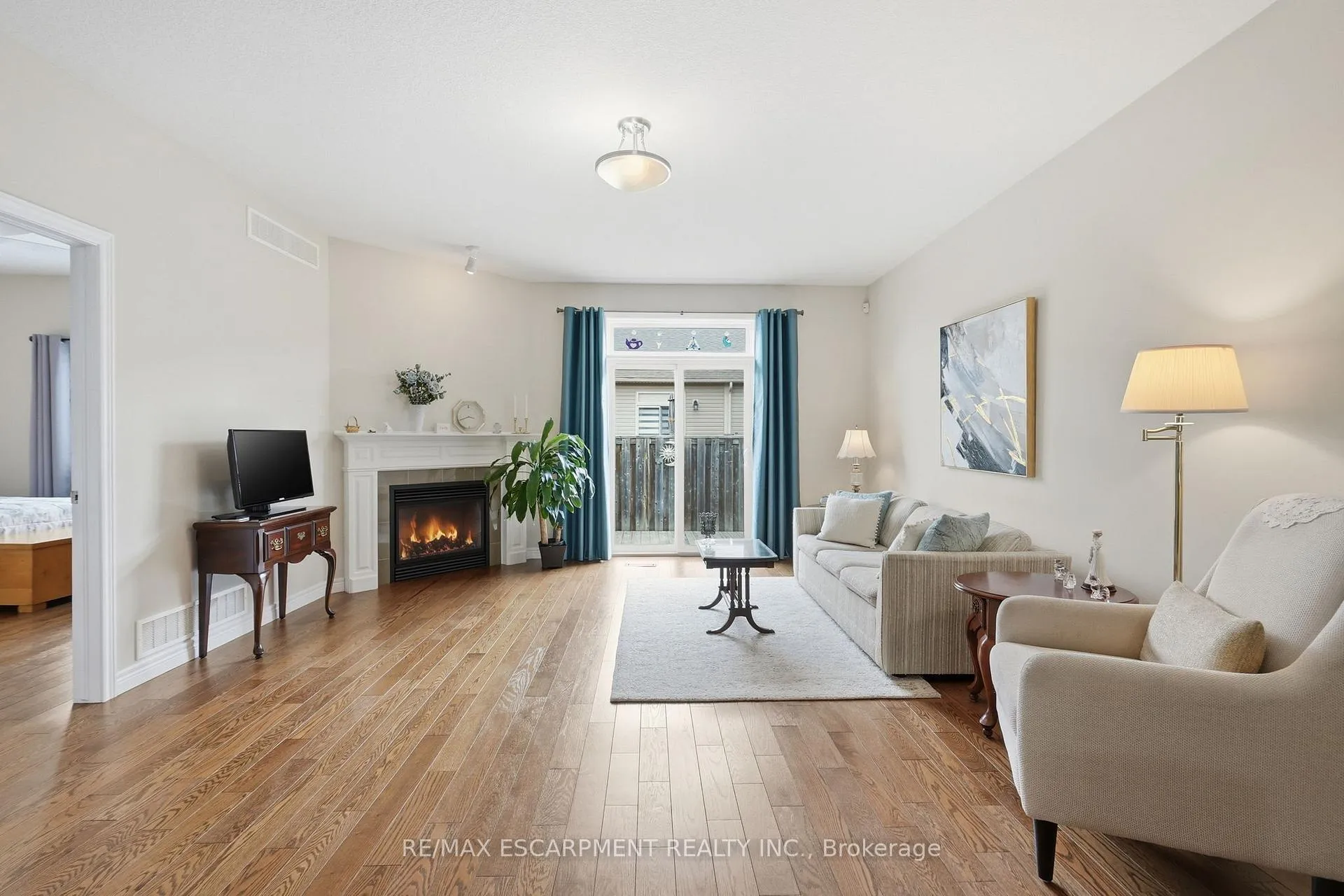 Photo 17 of 3 Ecker Lane, Hamilton, Binbrook — HOMEH