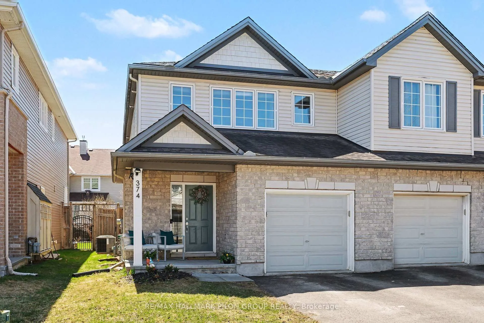 Photo 1 of 374 Horseshoe Crescent, Ottawa, Stittsville (North) — HOMEH