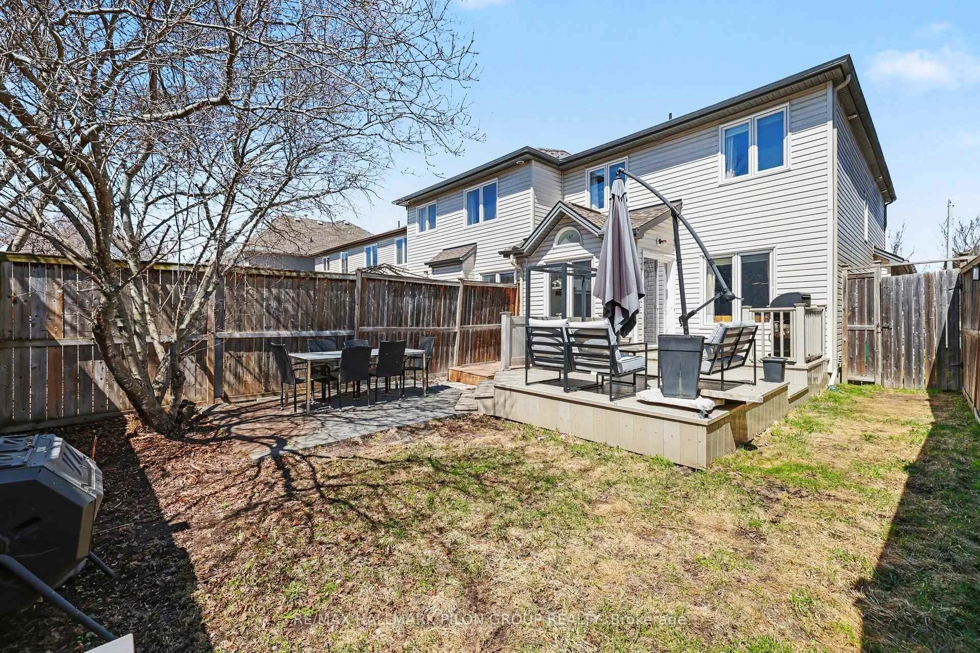 Photo 22 of 374 Horseshoe Crescent, Ottawa, Stittsville (North) — HOMEH