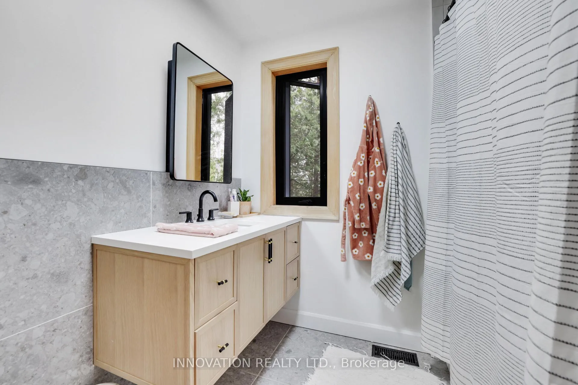 Photo 16 of 113 Terraview Drive, Ottawa, Fitzroy Ward (South West) — HOMEH