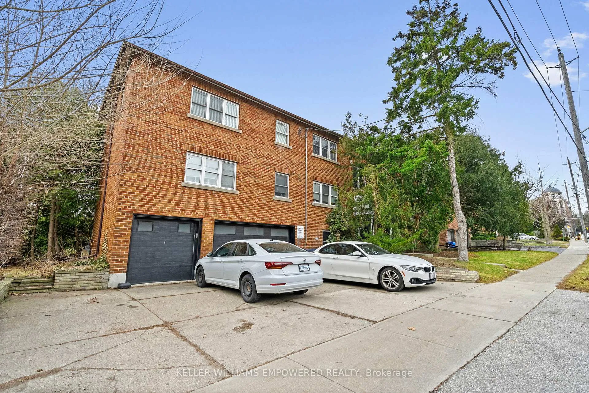 Photo 25 of Unit 3, 2665 Bloor Street W, Etobicoke, Kingsway South — HOMEH