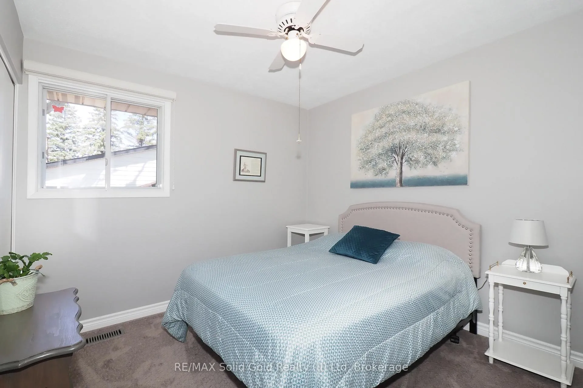 Photo 20 of 35 Reiner Crescent, Wellesley — HOMEH