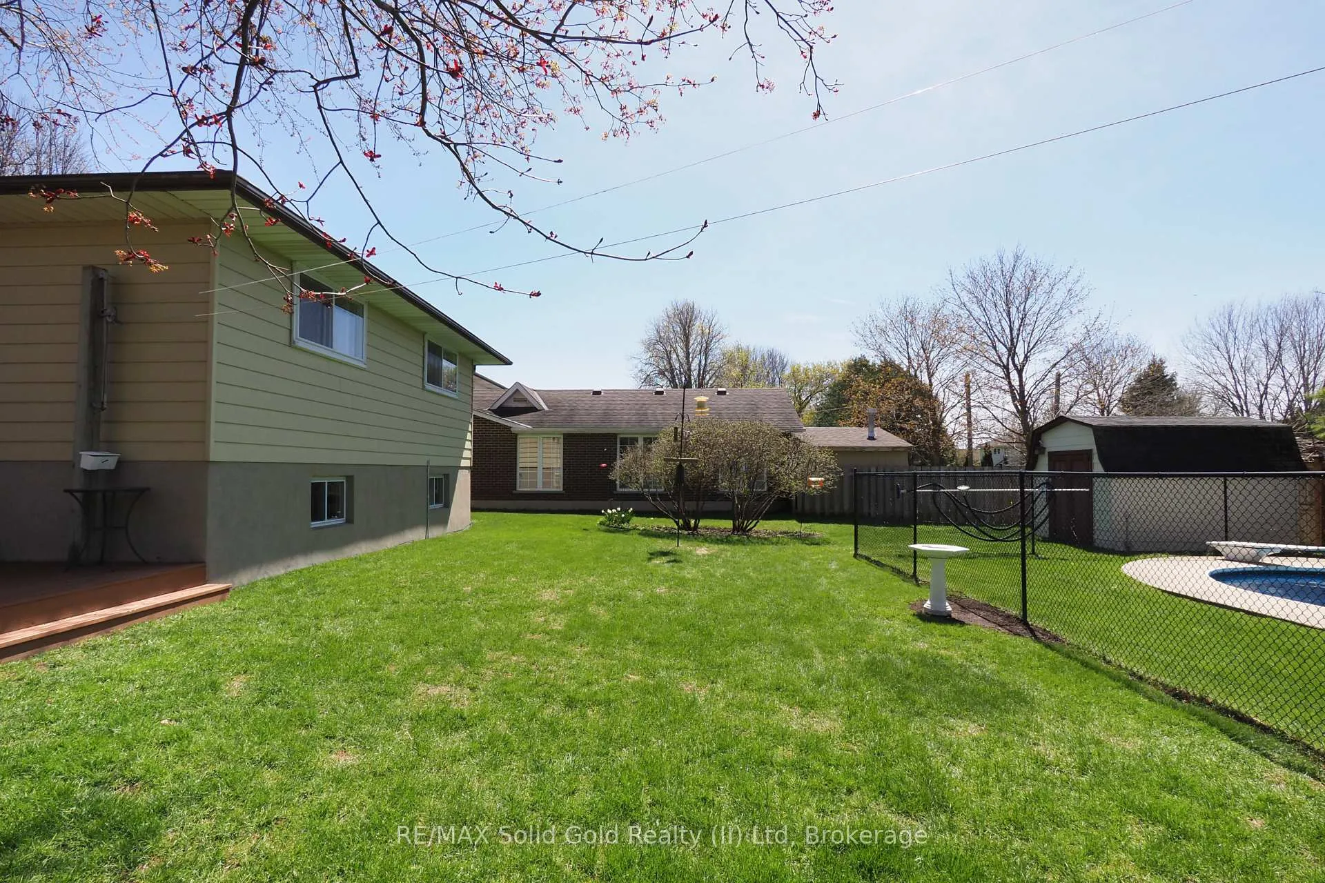 Photo 33 of 35 Reiner Crescent, Wellesley — HOMEH
