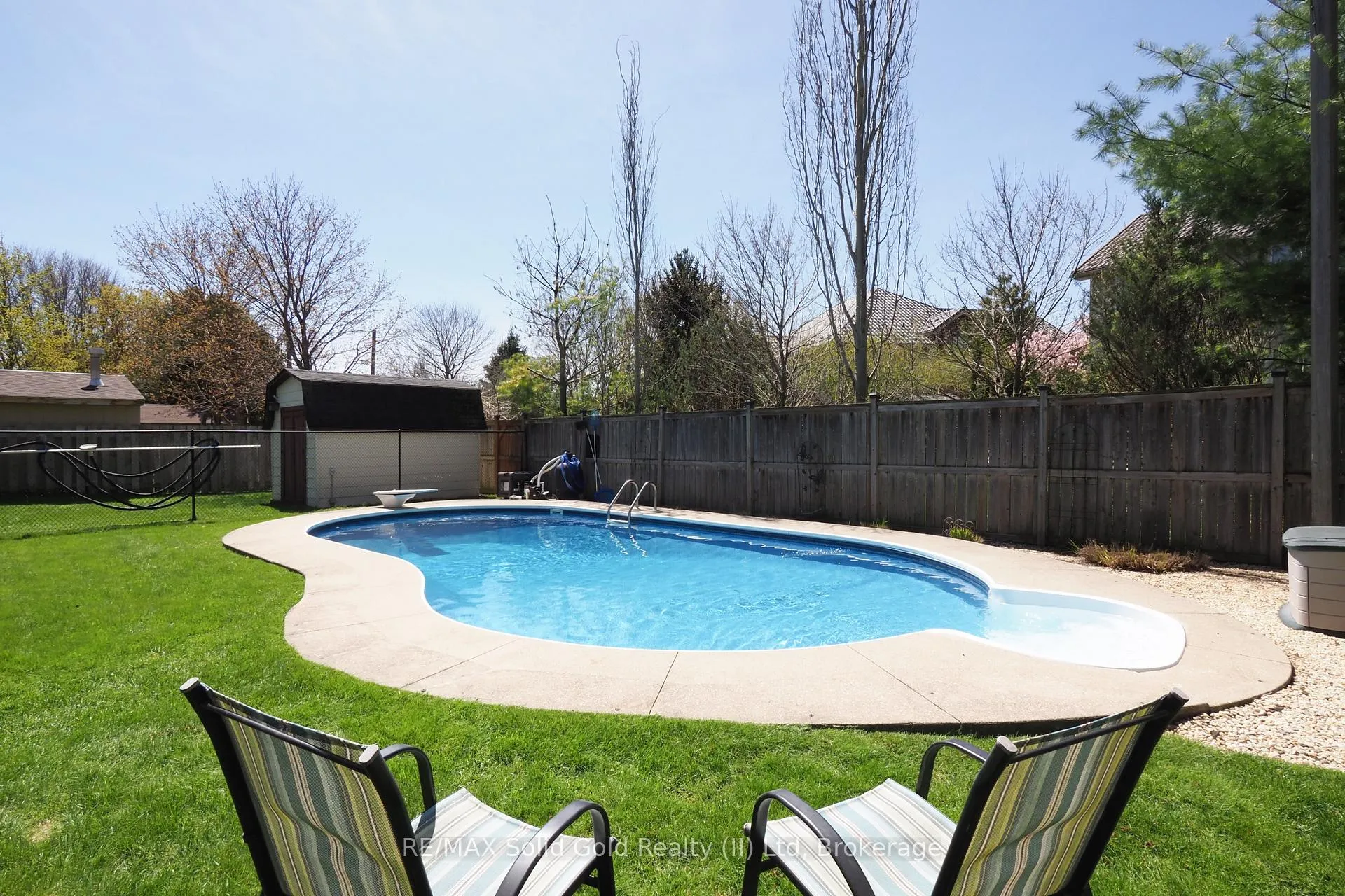 Photo 34 of 35 Reiner Crescent, Wellesley — HOMEH