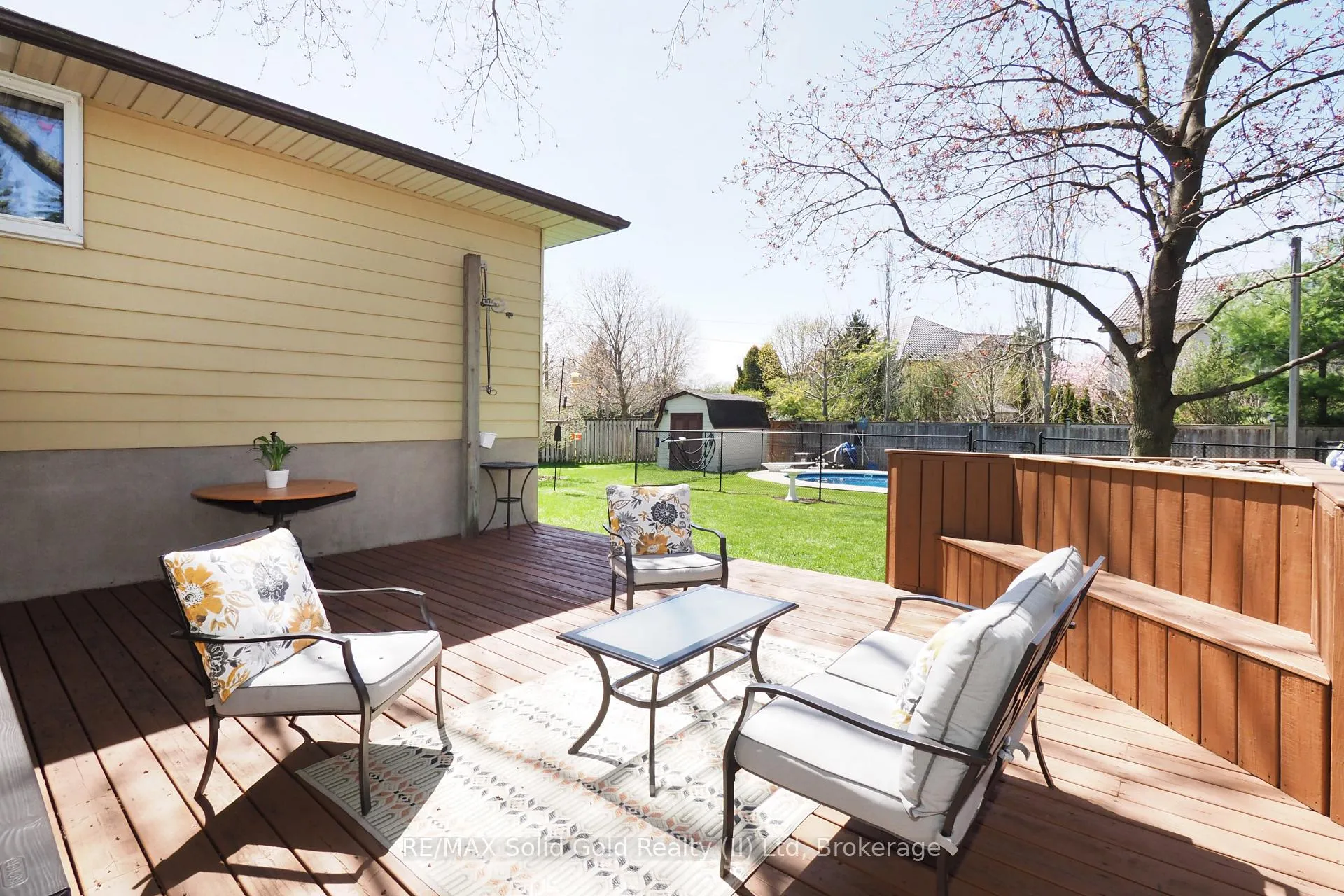 Photo 41 of 35 Reiner Crescent, Wellesley — HOMEH