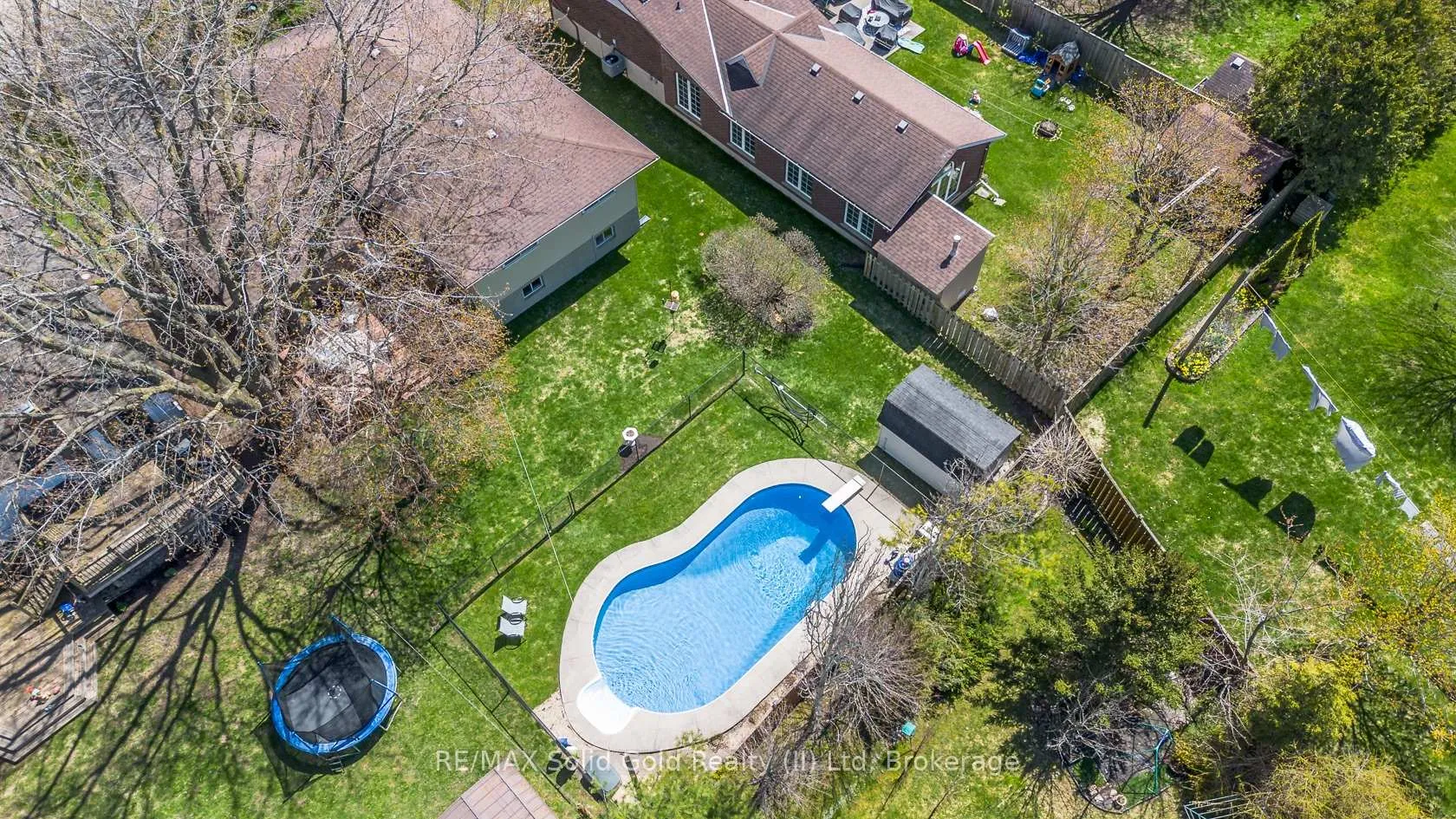 Photo 44 of 35 Reiner Crescent, Wellesley — HOMEH